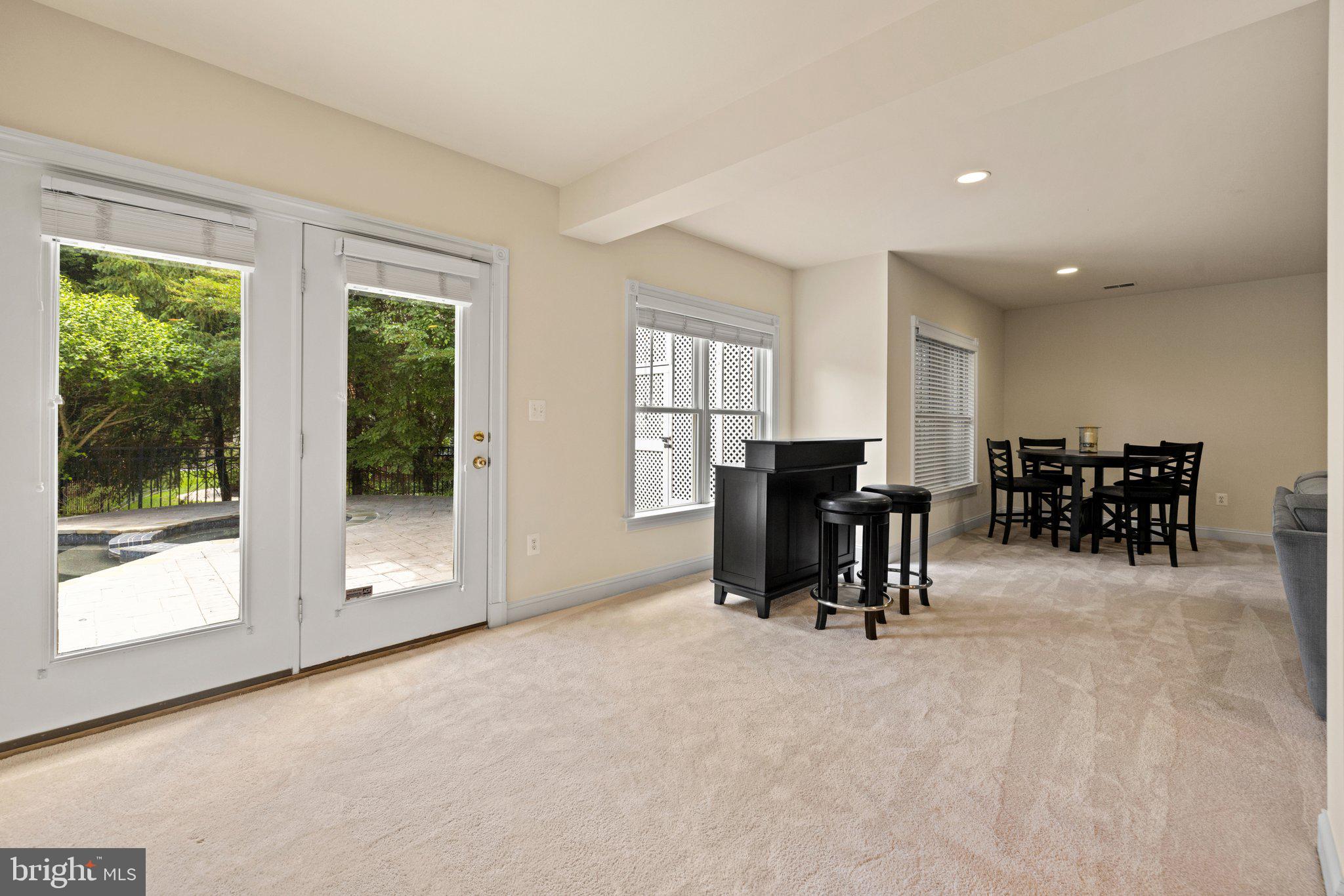 PICKETT'S RESERVE - Residential