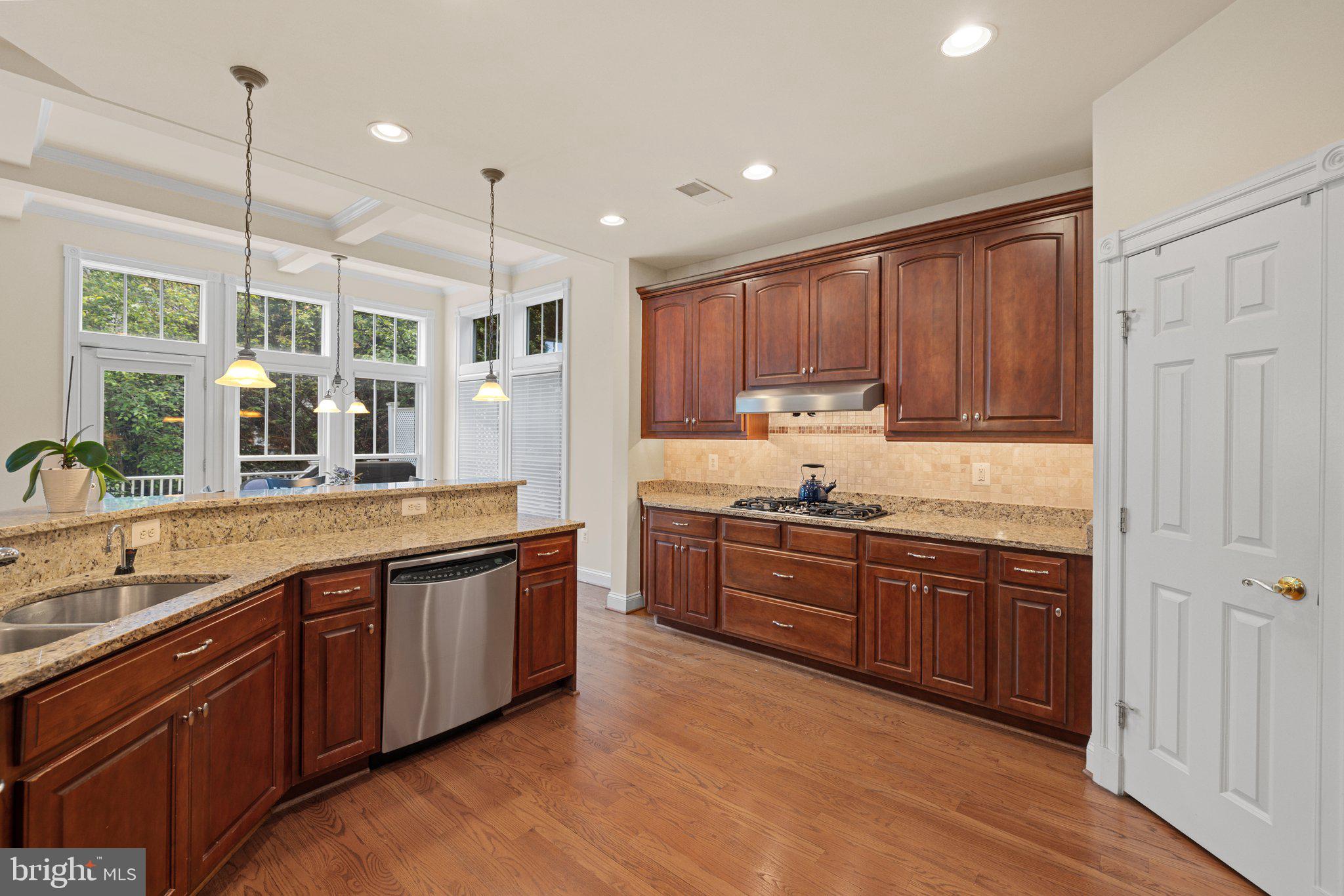 PICKETT'S RESERVE - Residential