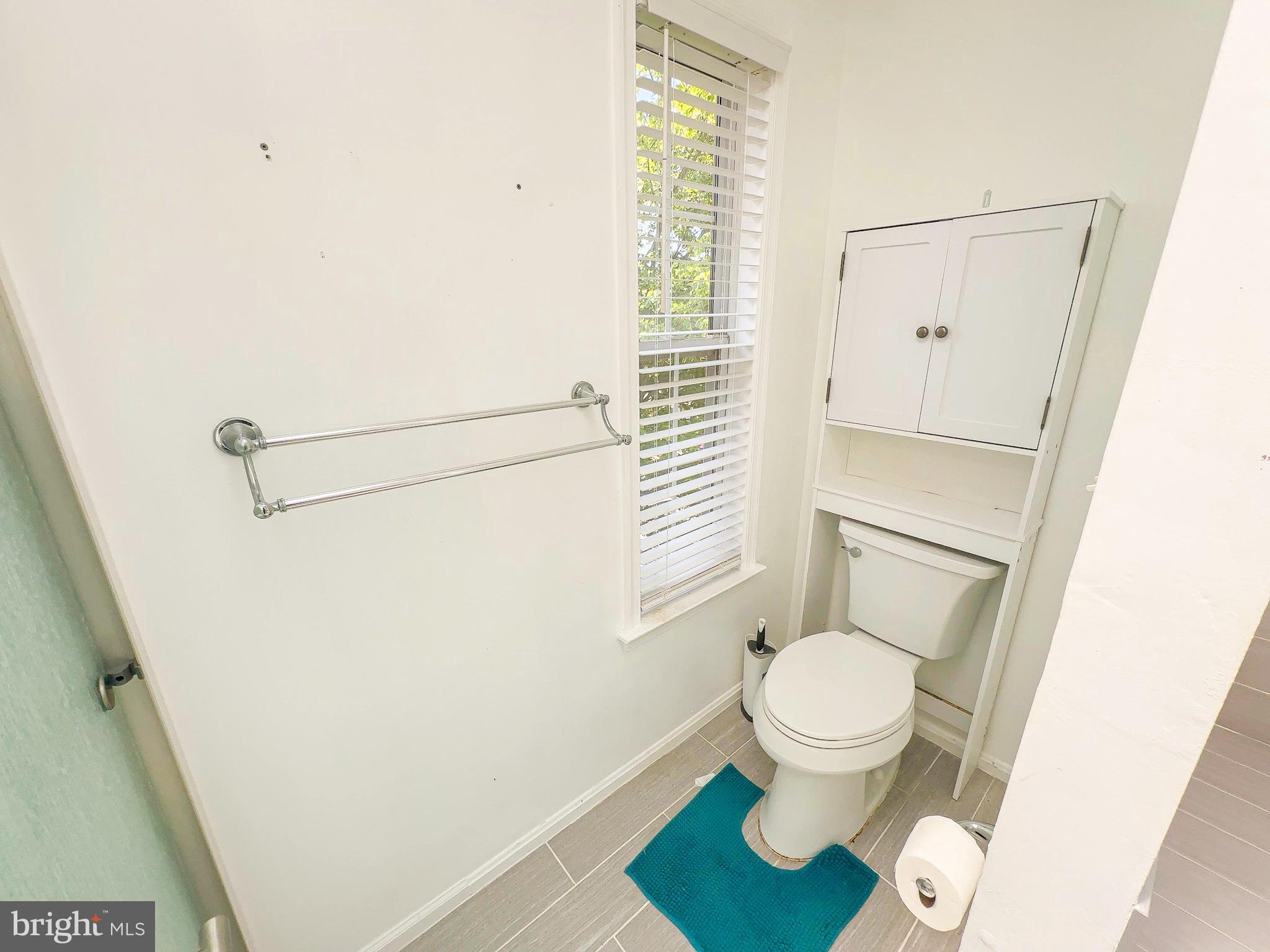 HAWTHORNE HILL - Residential