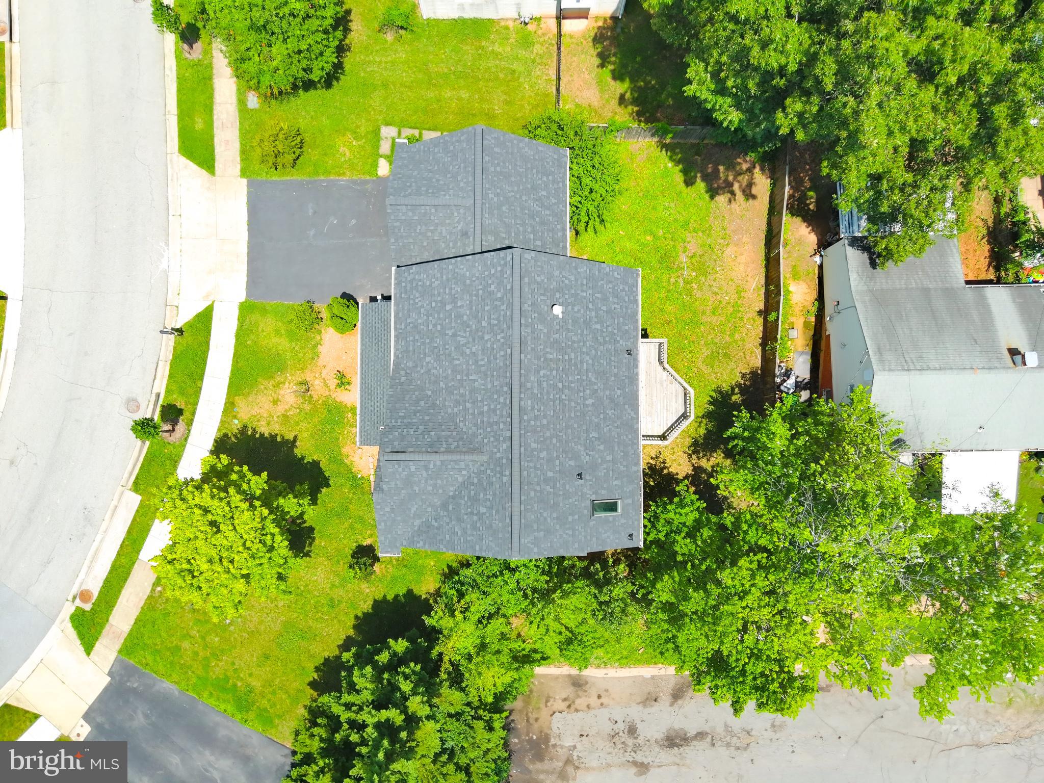 HAWTHORNE HILL - Residential