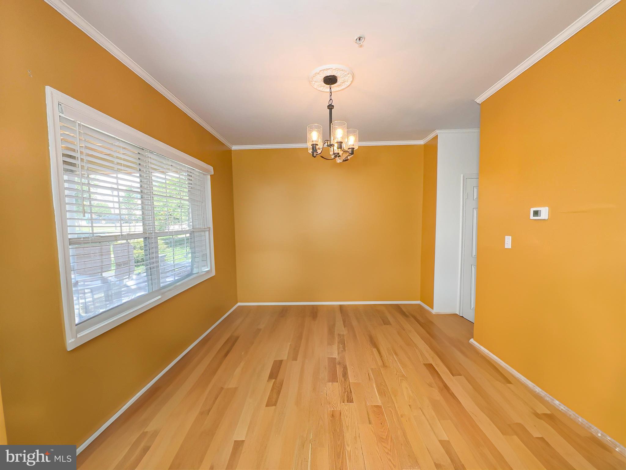 HAWTHORNE HILL - Residential