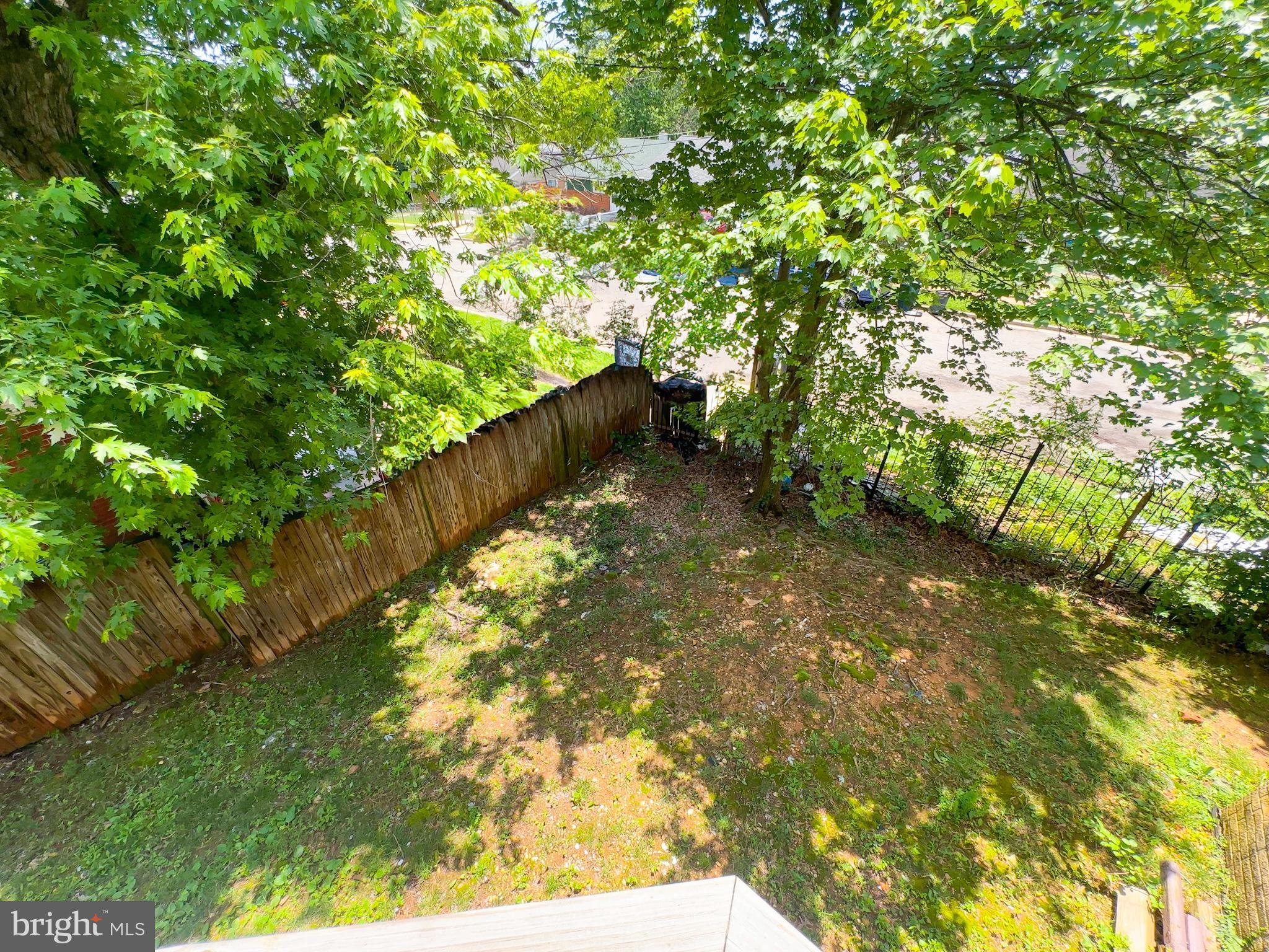 HAWTHORNE HILL - Residential