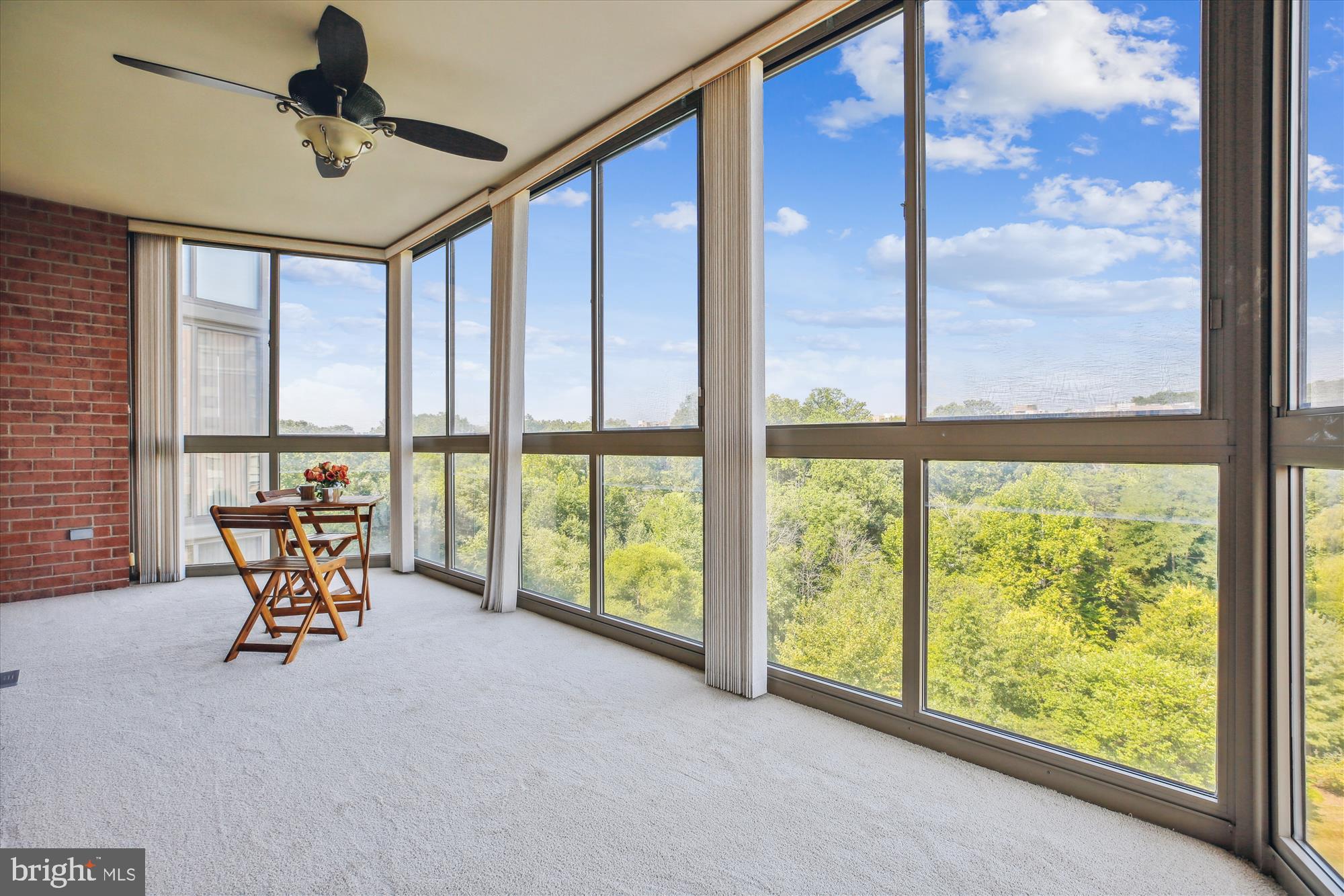 OVERLOOK AT LEISURE WORLD - Residential