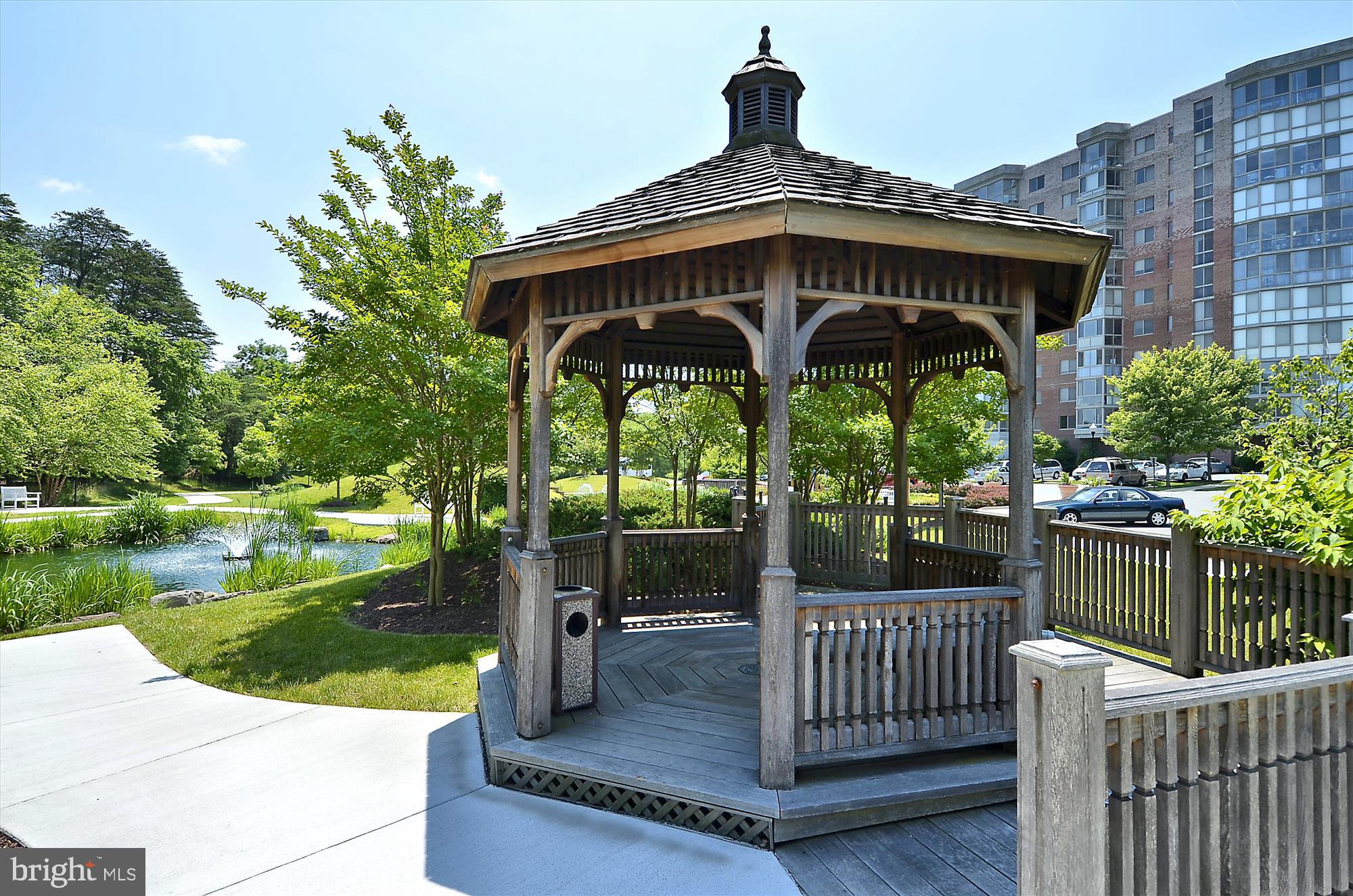 OVERLOOK AT LEISURE WORLD - Residential