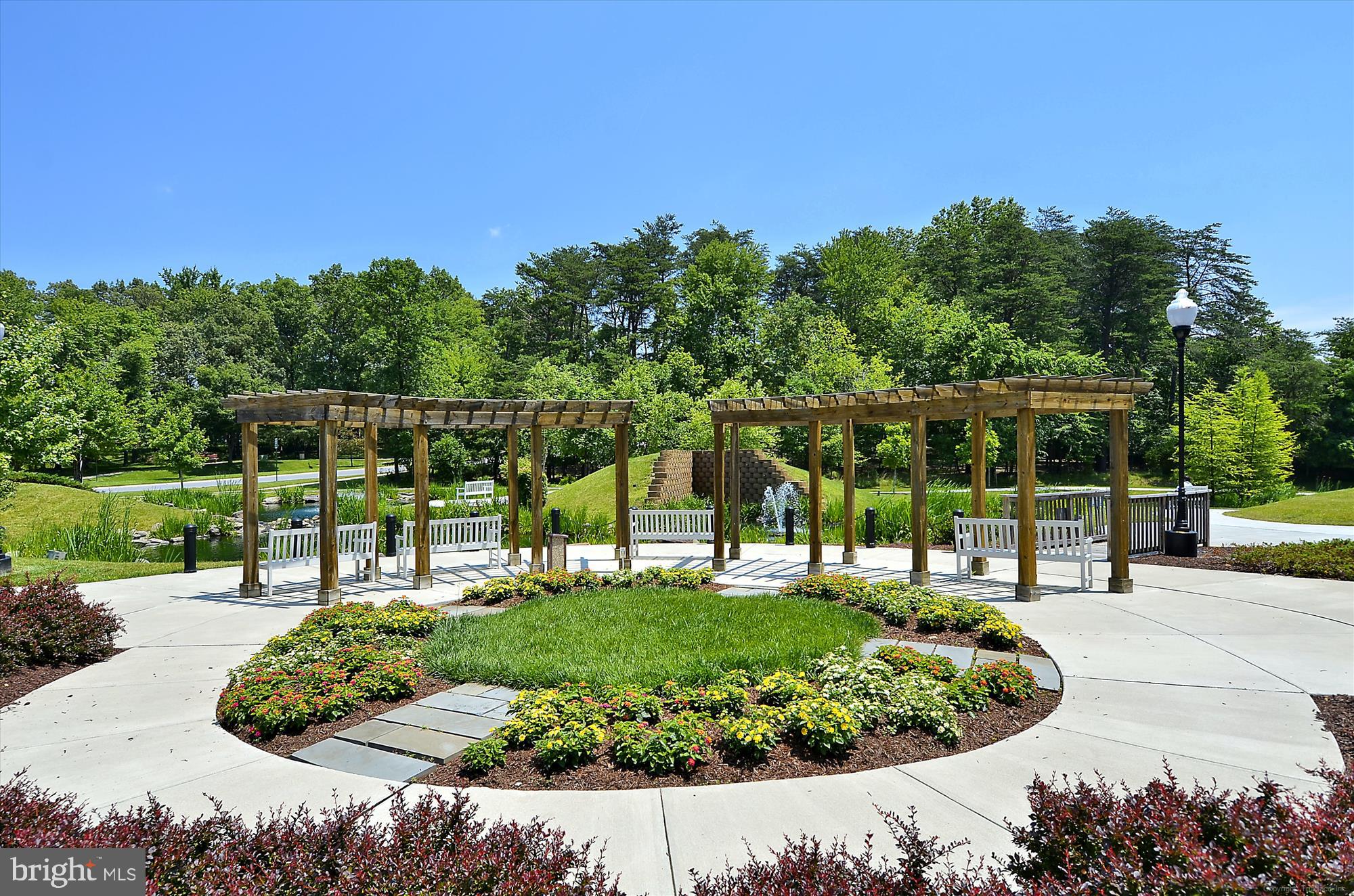 OVERLOOK AT LEISURE WORLD - Residential