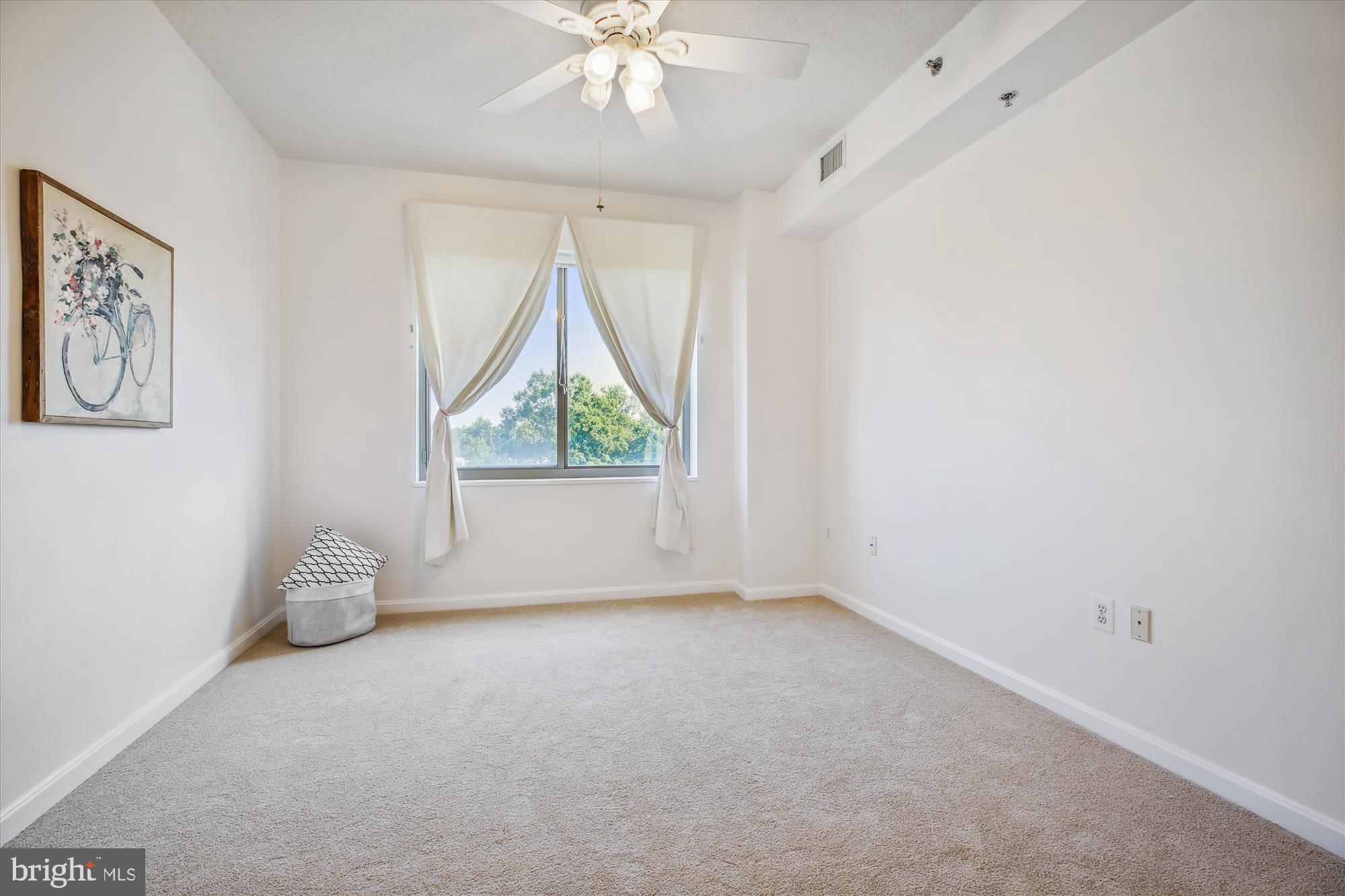 OVERLOOK AT LEISURE WORLD - Residential