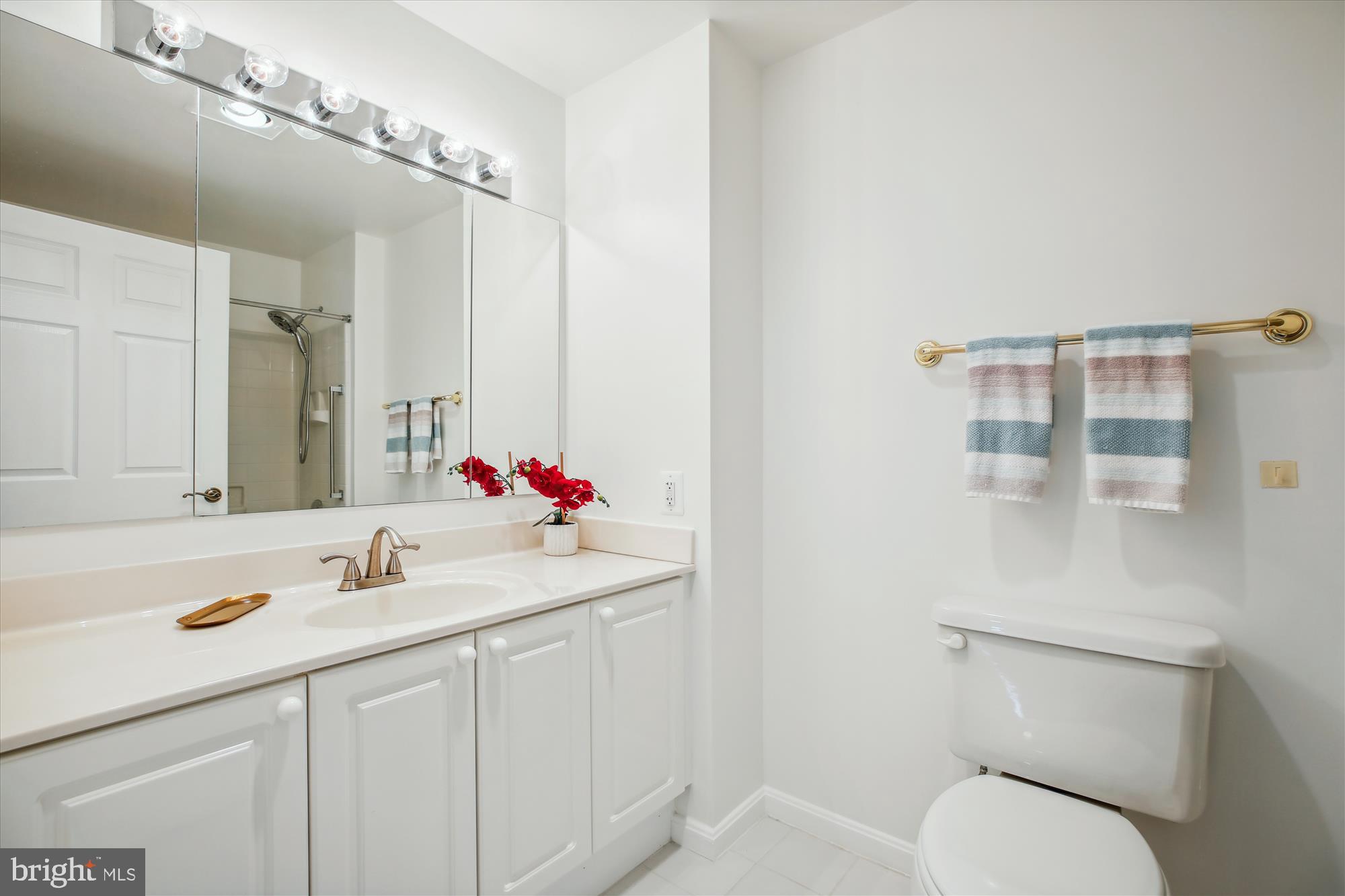 OVERLOOK AT LEISURE WORLD - Residential