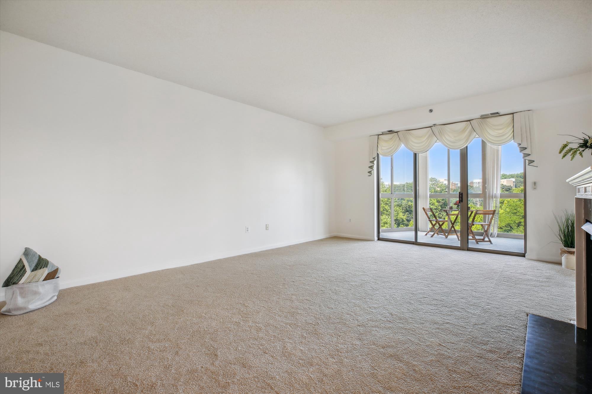 OVERLOOK AT LEISURE WORLD - Residential