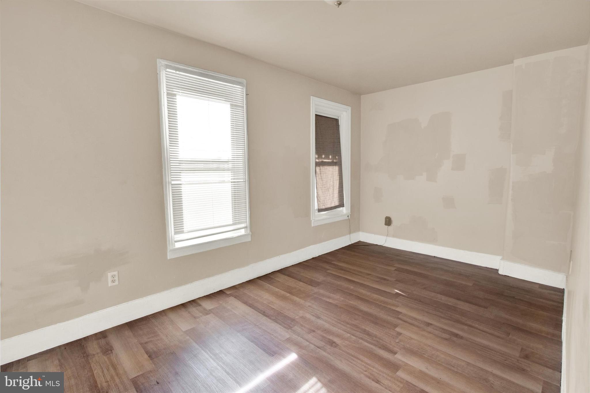 READING - Residential Lease