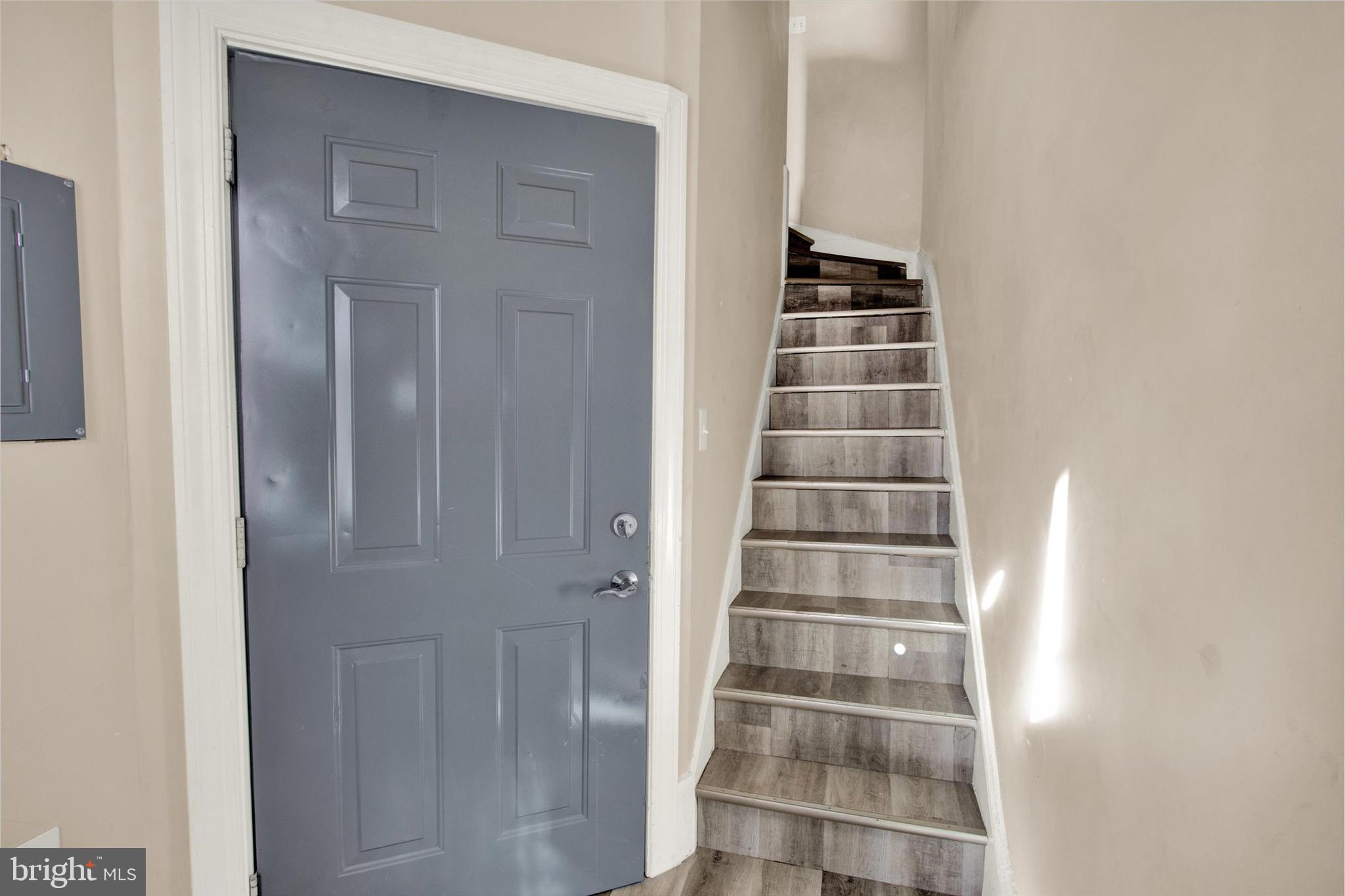 READING - Residential Lease