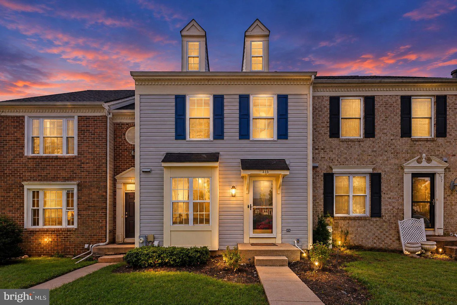 315 Overlea Place