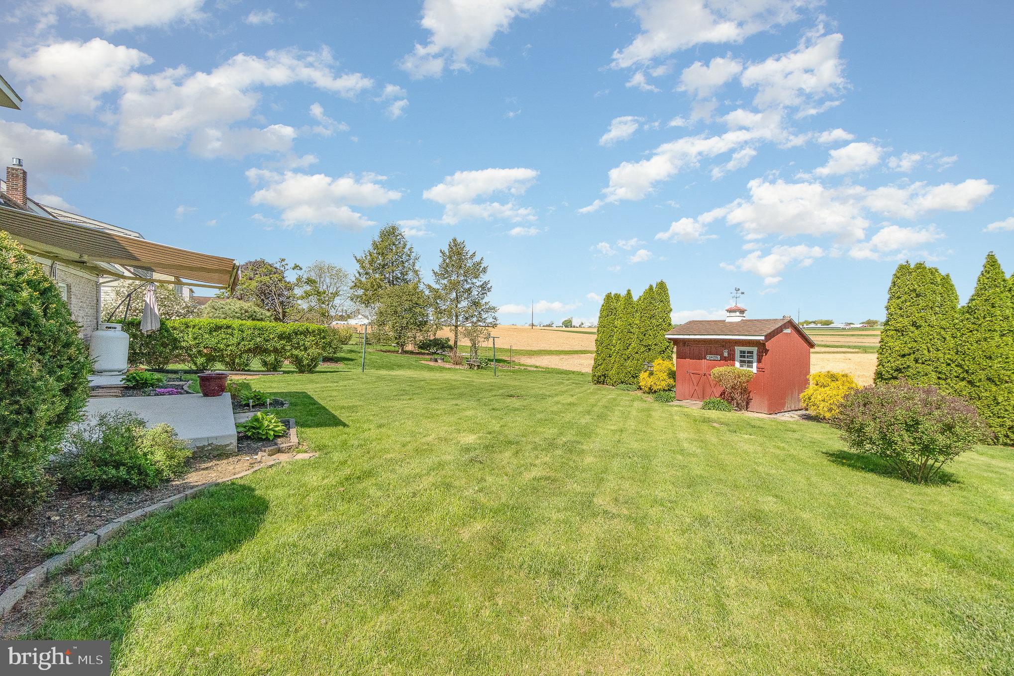 NEW HOLLAND BOROUGH - Residential