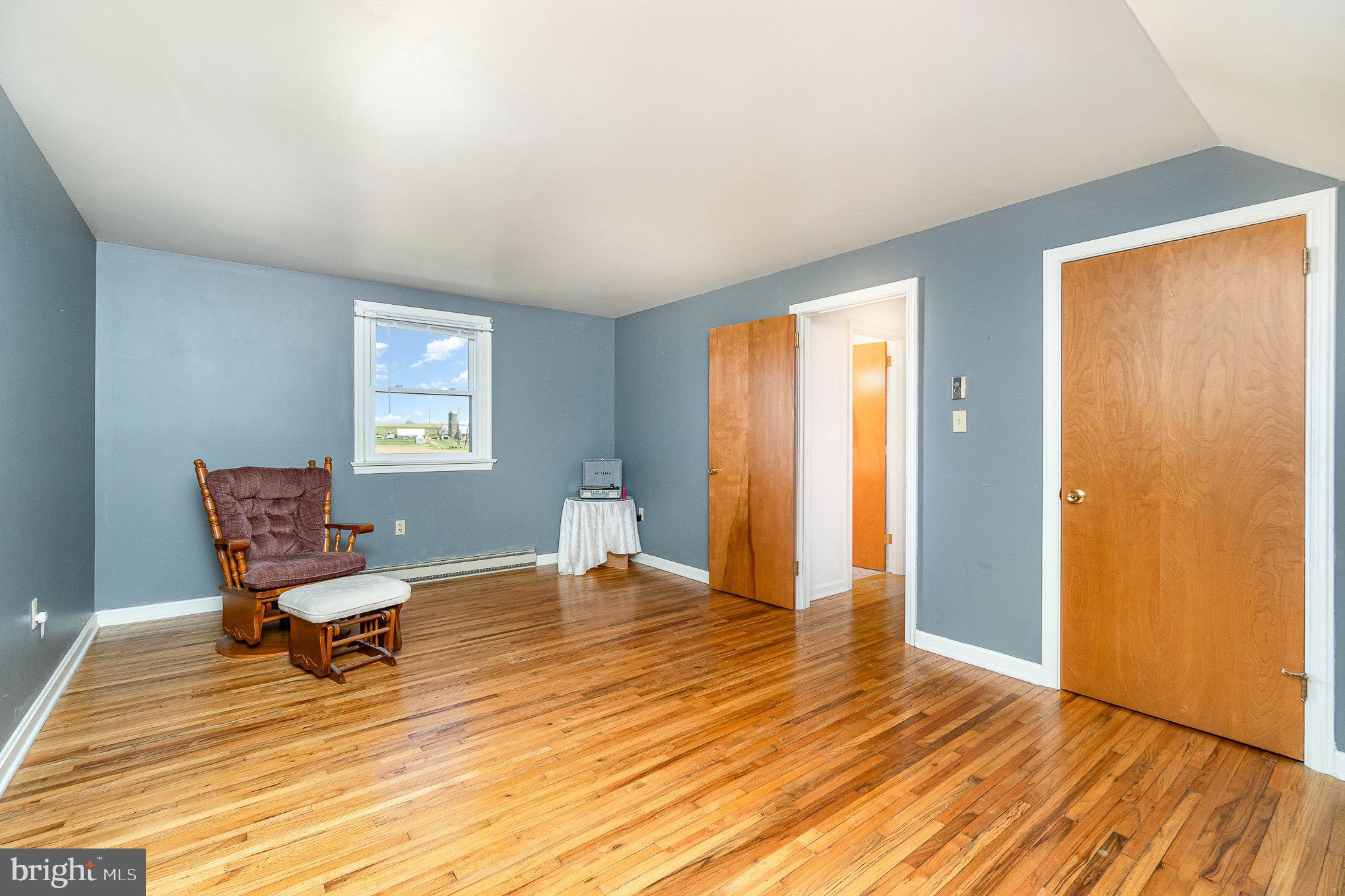 NEW HOLLAND BOROUGH - Residential