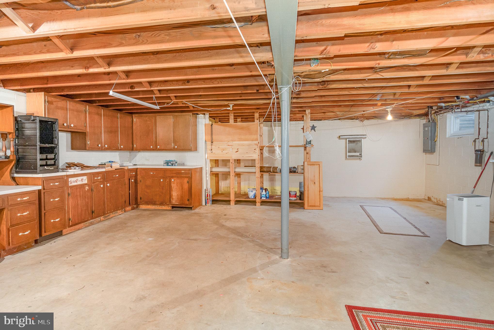 NEW HOLLAND BOROUGH - Residential