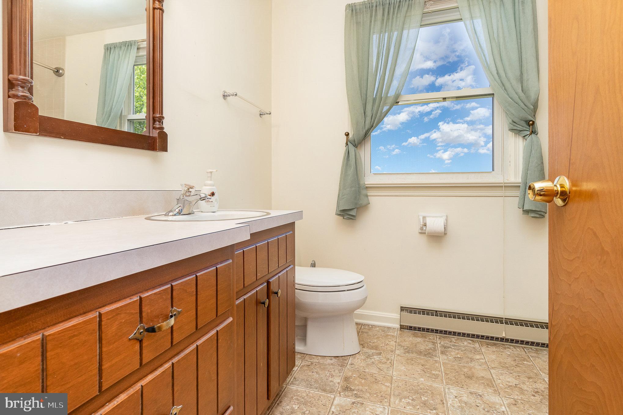 NEW HOLLAND BOROUGH - Residential