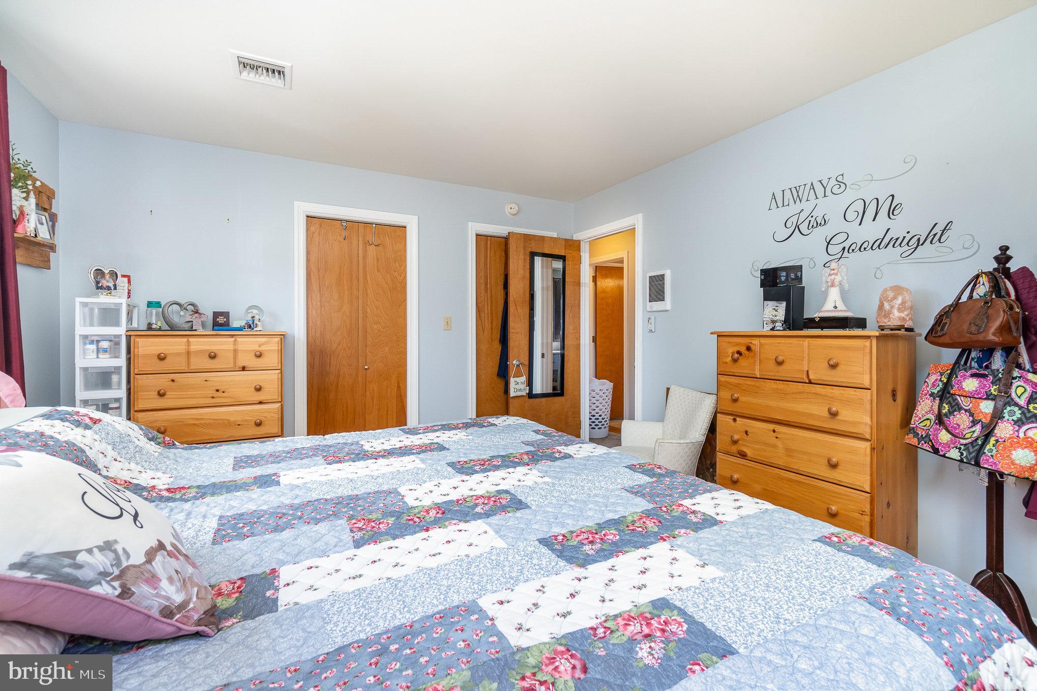 NEW HOLLAND BOROUGH - Residential