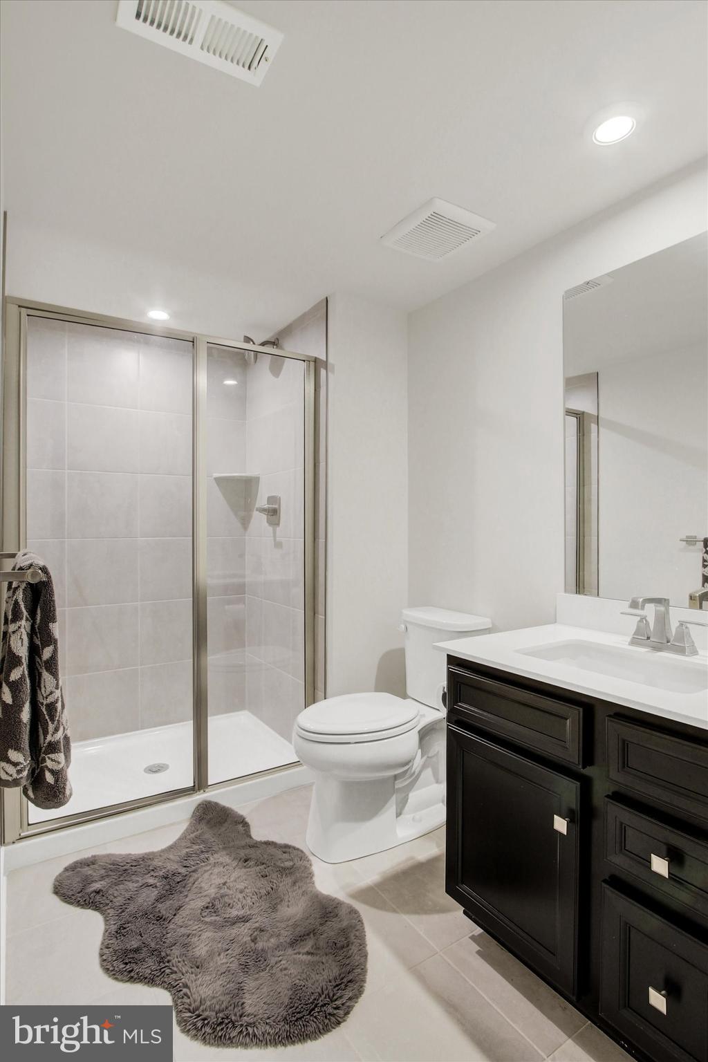 HIGH POINTE AT ROJEN FARMS - Residential Lease