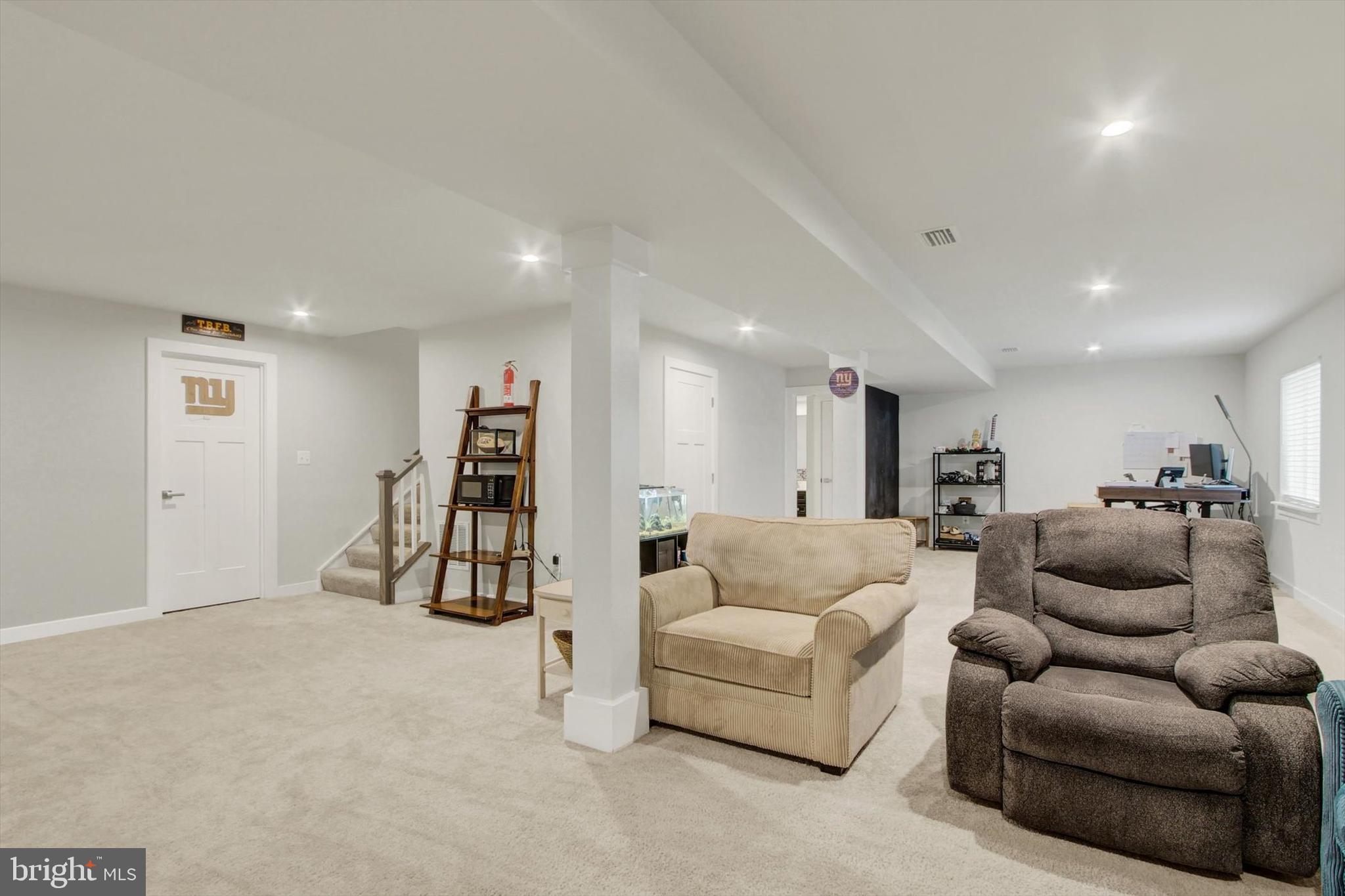 HIGH POINTE AT ROJEN FARMS - Residential Lease