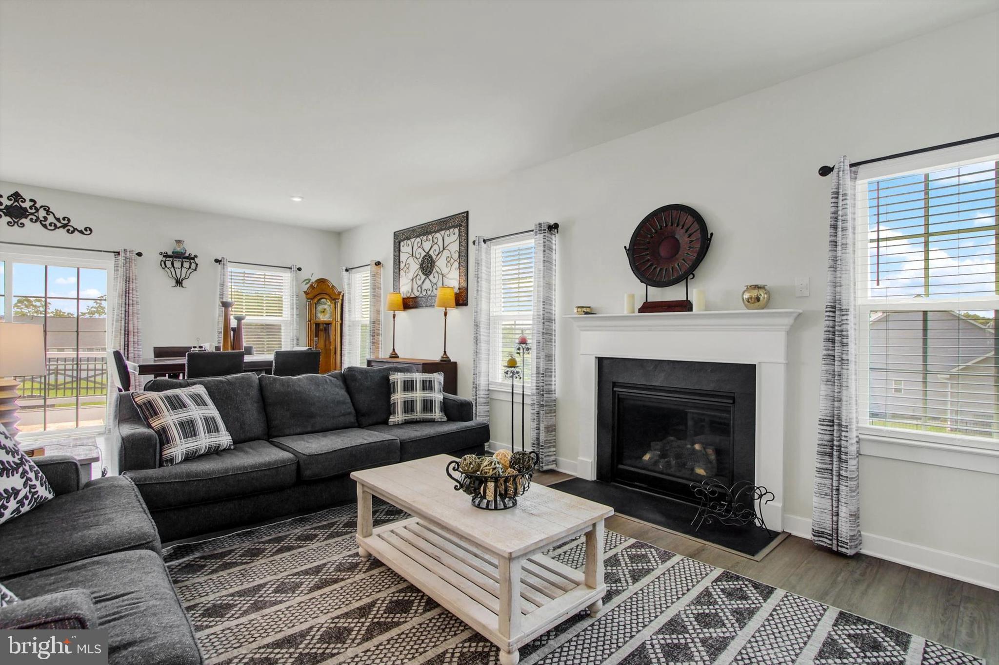 HIGH POINTE AT ROJEN FARMS - Residential Lease