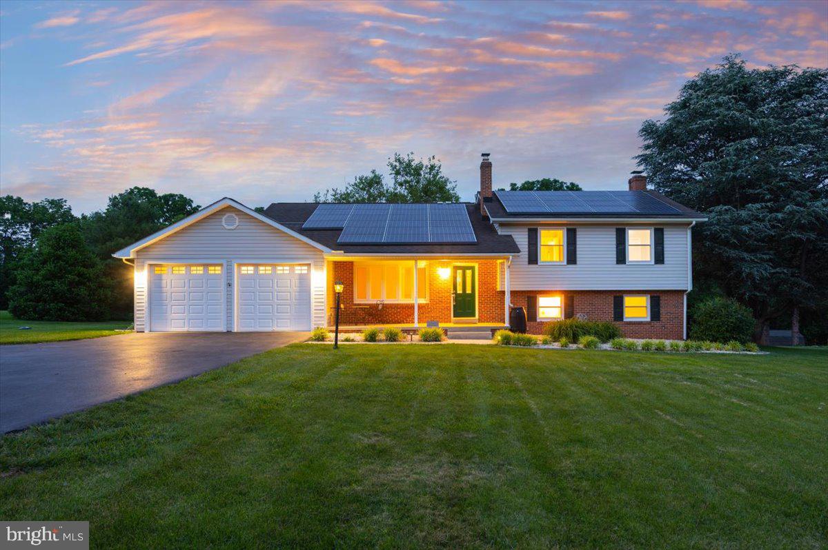 Welcome home. Recently enhanced pricing! First floor living. Beautifully maintained home in Frederick County, Maryland . Located in an awesome neighborhood, waiting for you to create your memories.
Check out the two massive primary bedroom and bathroom combos on two different levels. A great opportunity for an extended family arrangement or a unique offering for your visiting overnight guests.
Sitting on 1.3 acres the house includes many outstanding features - entry level ensuite with access to expansive deck, gourmet kitchen with massive island, hood, gas stove top, dual in wall oven and island microwave. The Kitchen and breakfast nook area lead to the deck and patio which are perfectly apportioned for entertaining or quiet evenings.
The yard leads itself to a plethora of out door activities. The yard is also equipped with Invisible fence for the protection of your furry friends.
With a total of 4.5 bathrooms and at least four bedrooms (the office could be used as a bedroom too) with an additional office/bedroom this 3,300 plus square foot house packs a lot of amenities. First floor laundry, multiple HVAC zones and a gas fire place in the large family room are just some of the touches this home has to offer. The house also has storage basement that could easily be turned into a shop or a craft room.
House is much larger than it appears. Ready for you to move in!!!
