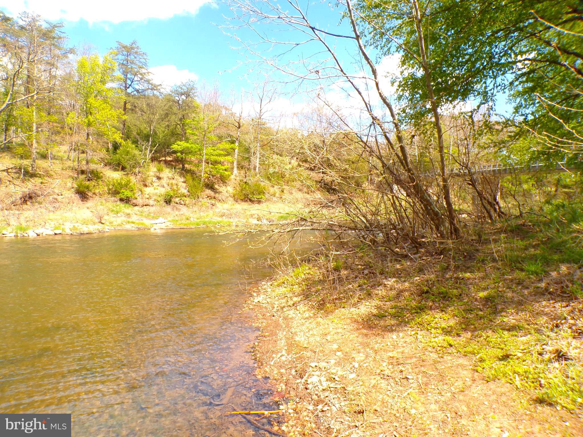 THE CROSSING AT GREAT CACAPON - Land