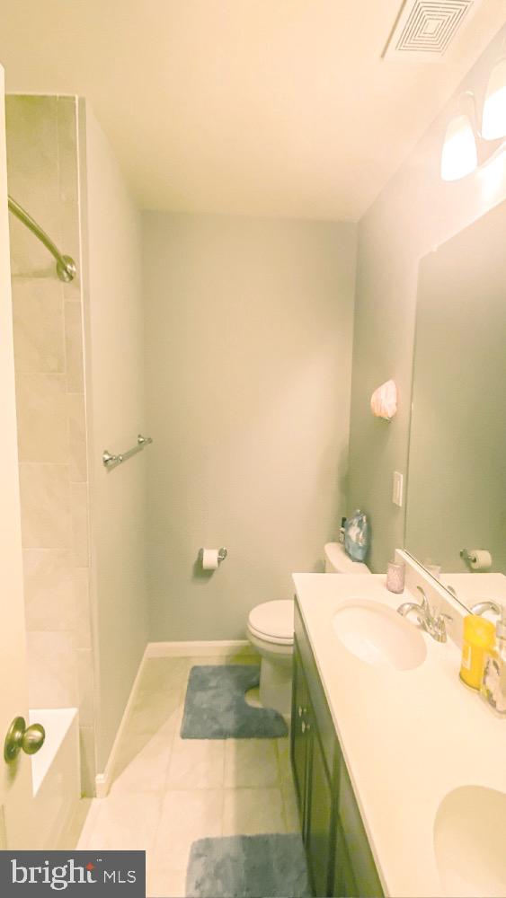 WAYLAND MANOR - Residential Lease