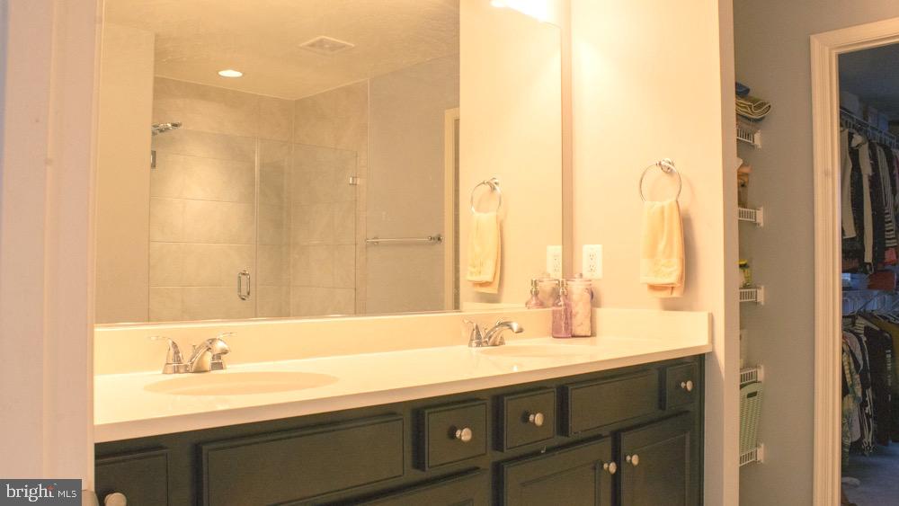 WAYLAND MANOR - Residential Lease