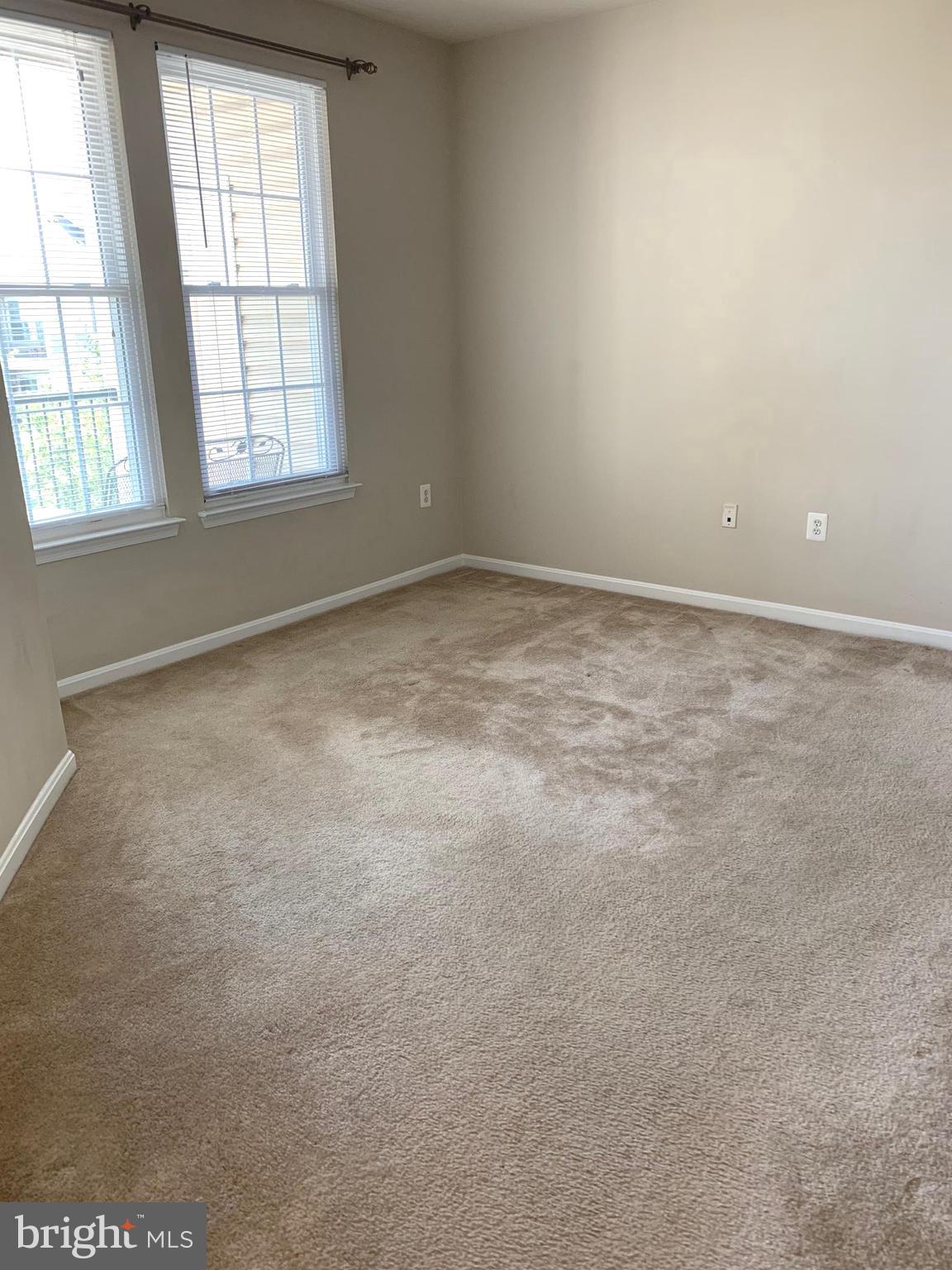 GROVE AT ARLINGTON - Residential Lease