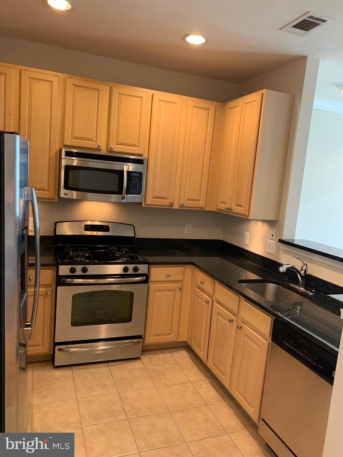 GROVE AT ARLINGTON - Residential Lease