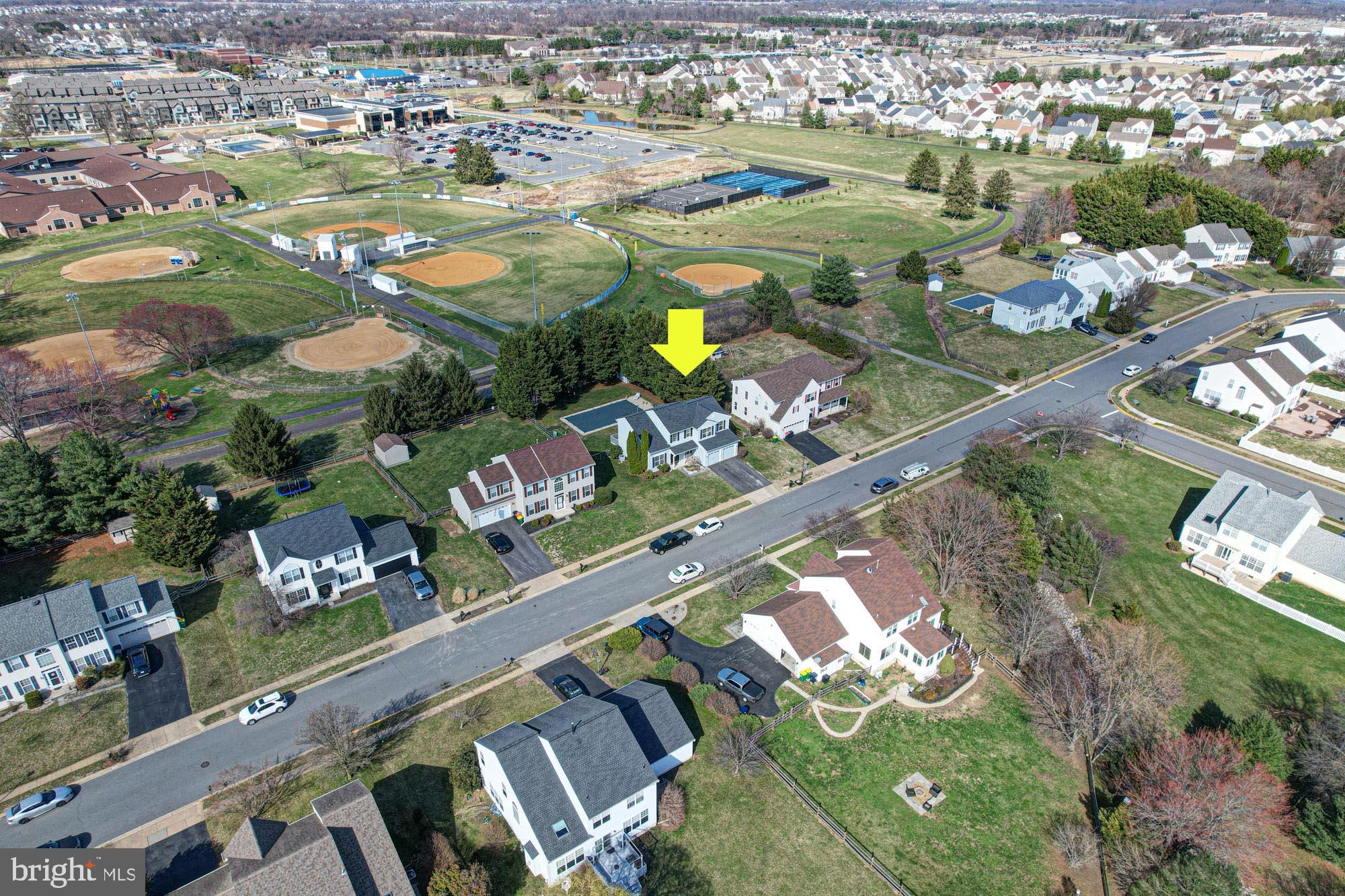 LAKESIDE - Residential