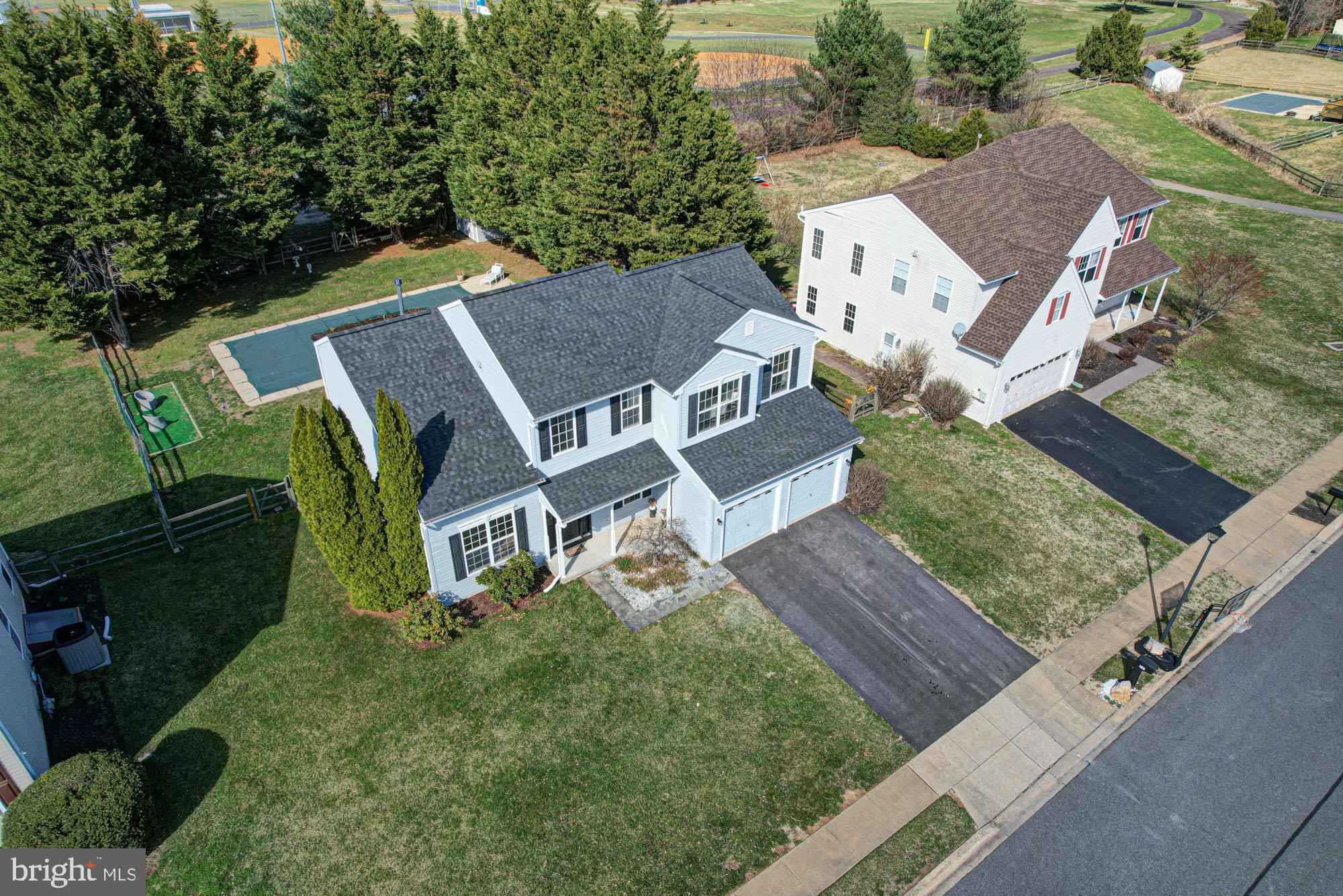 LAKESIDE - Residential