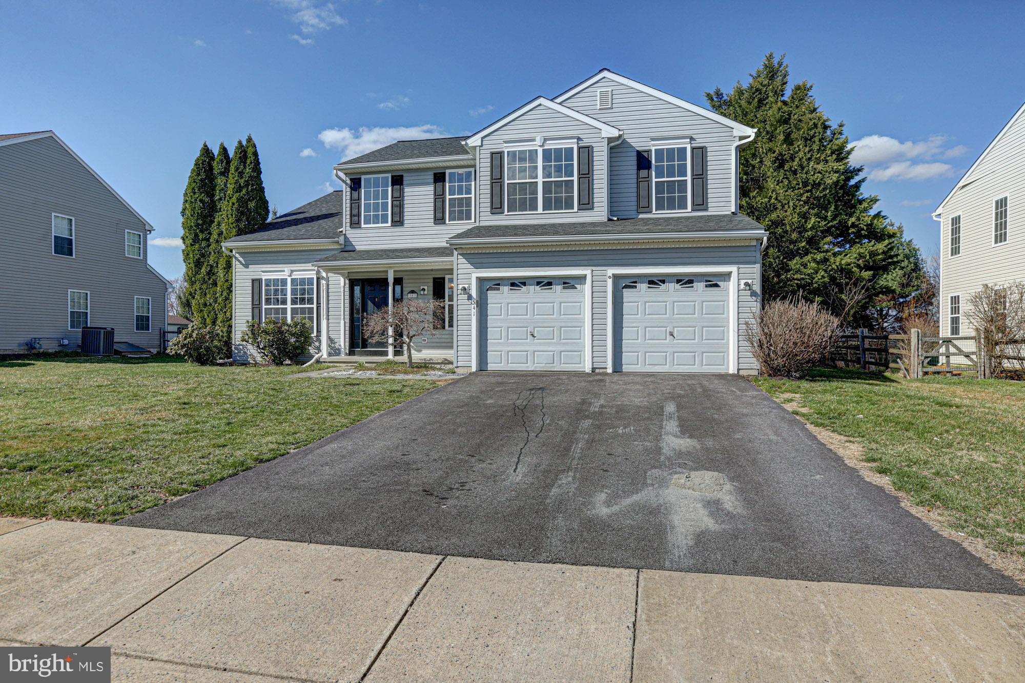 LAKESIDE - Residential