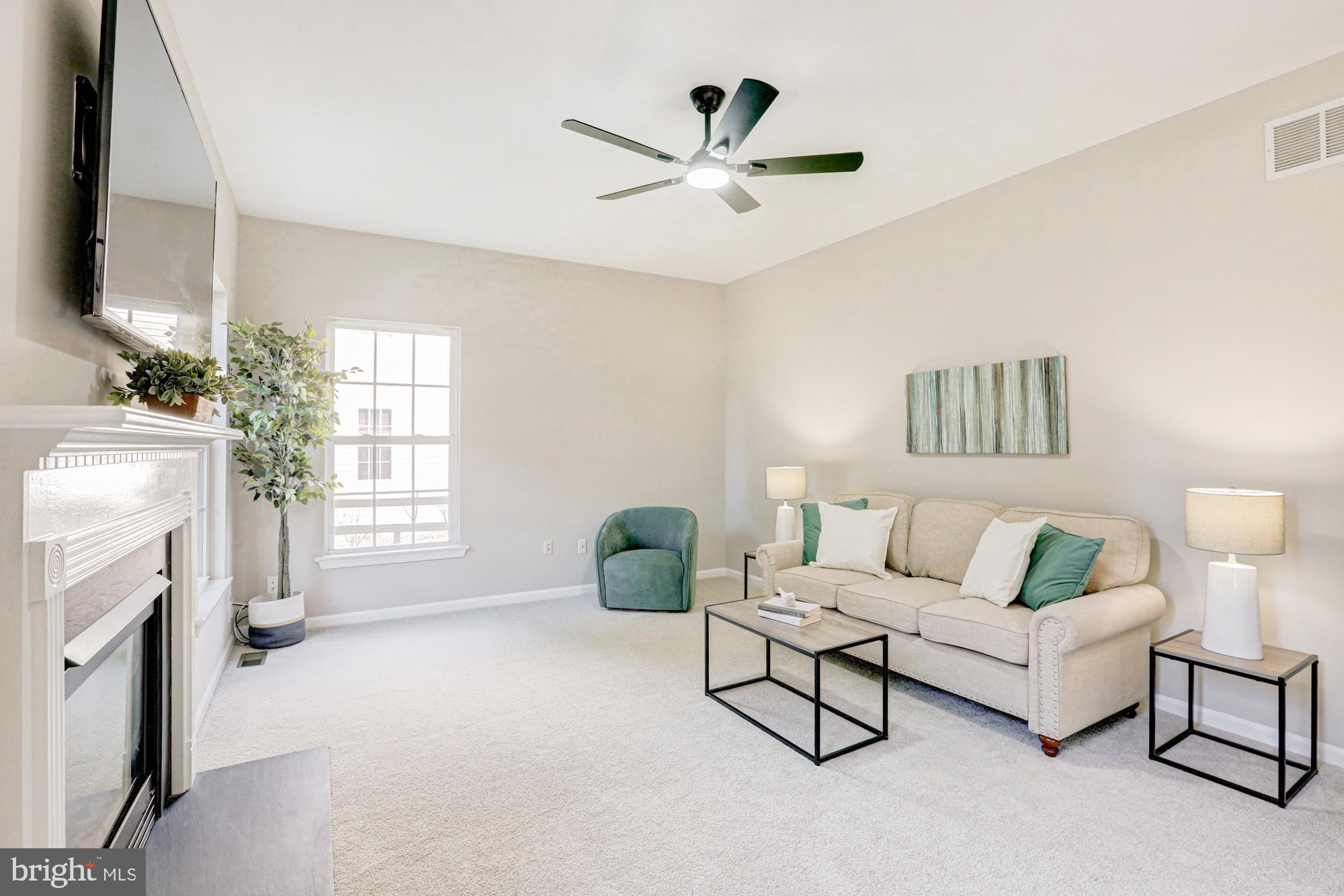 LAKESIDE - Residential