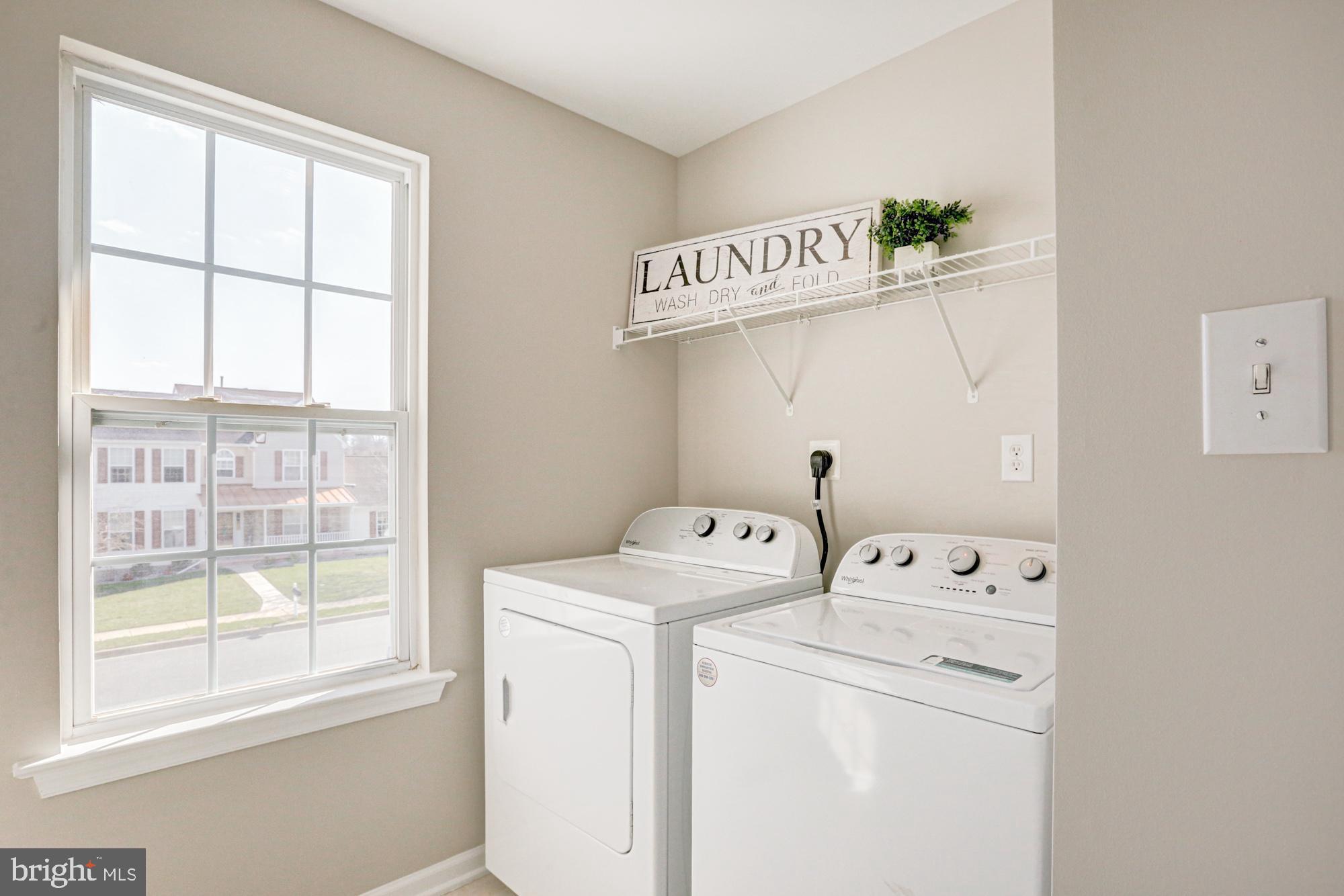 LAKESIDE - Residential