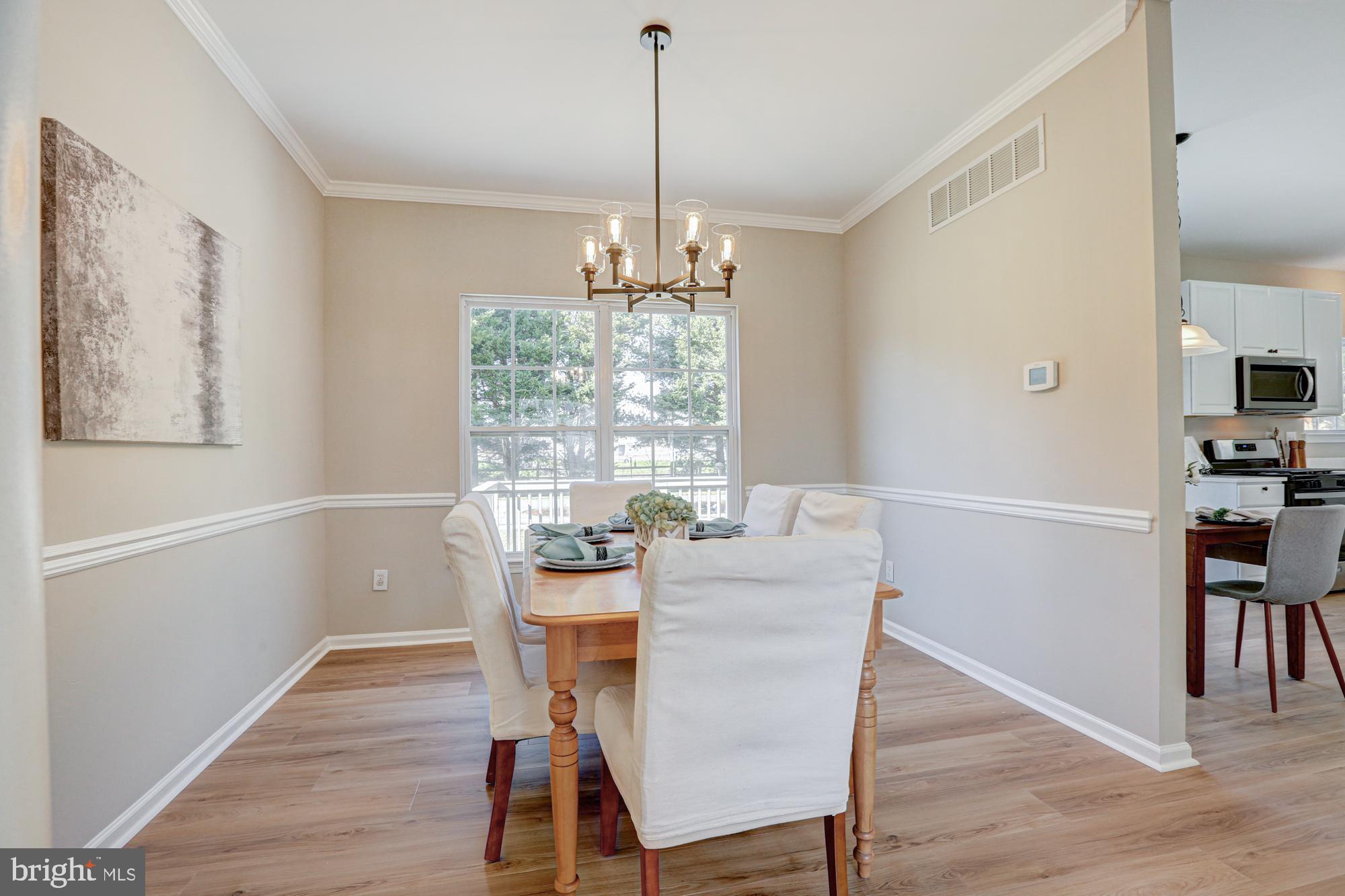 LAKESIDE - Residential