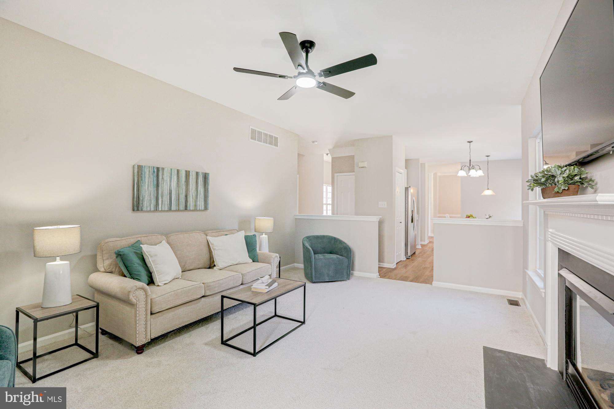 LAKESIDE - Residential