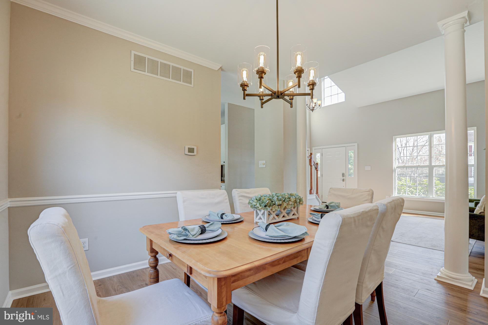 LAKESIDE - Residential