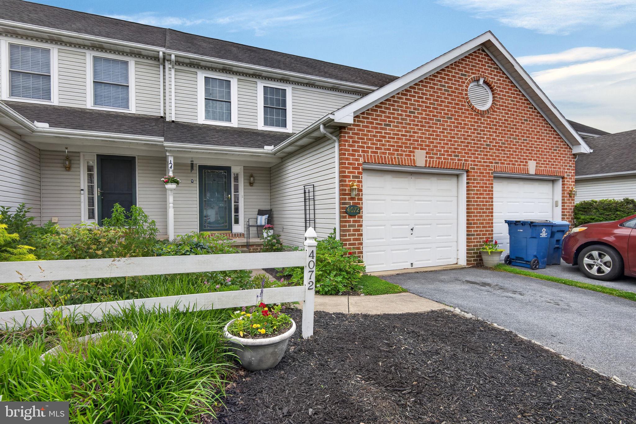 4072 LAUREL LANE