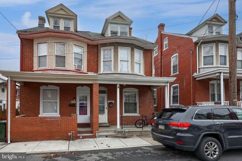 Multifamily For Sale - 135 S 11th Street<br/> LEBANON, PA 17042