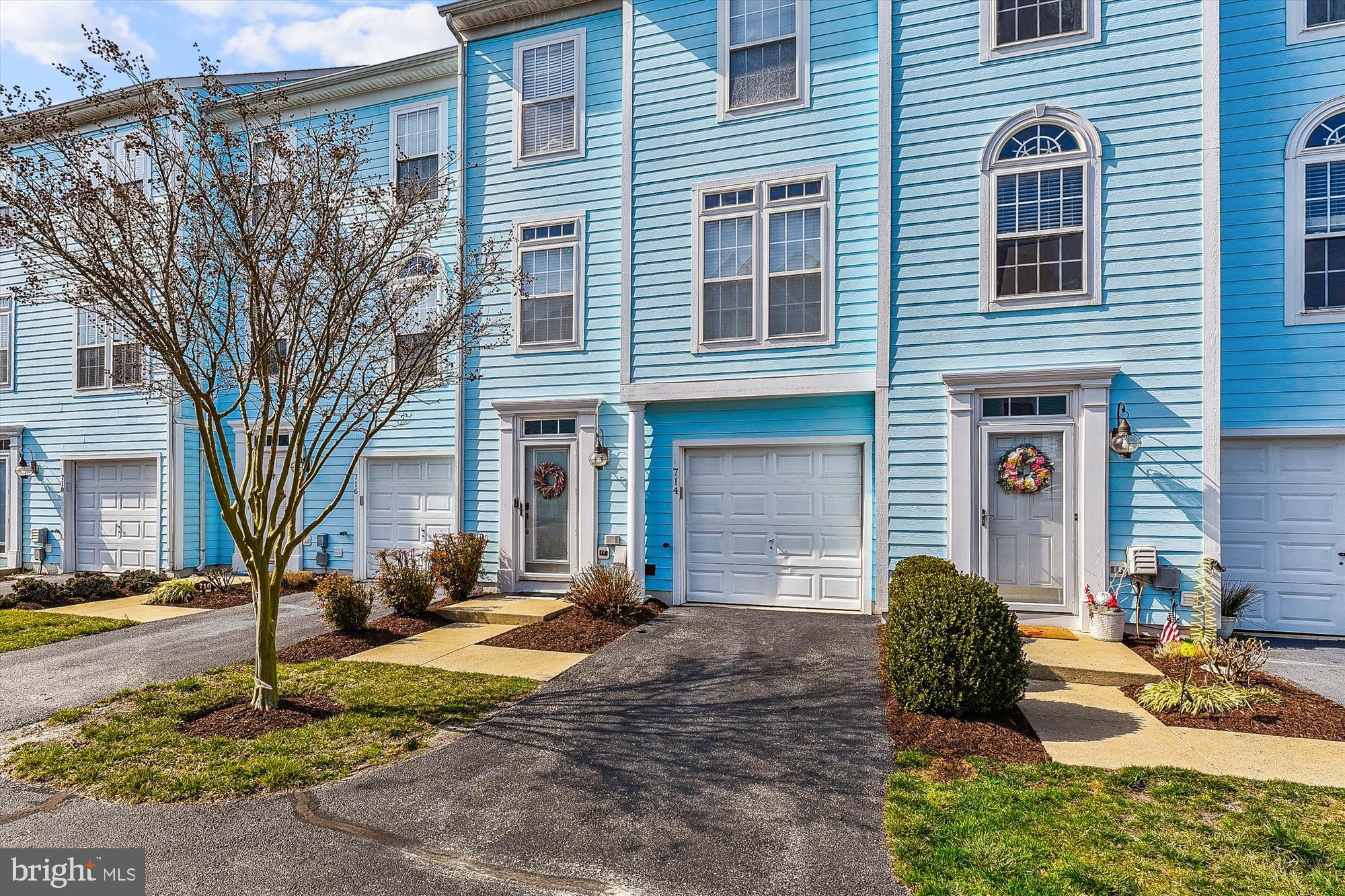 39684 SUNRISE COURT 714