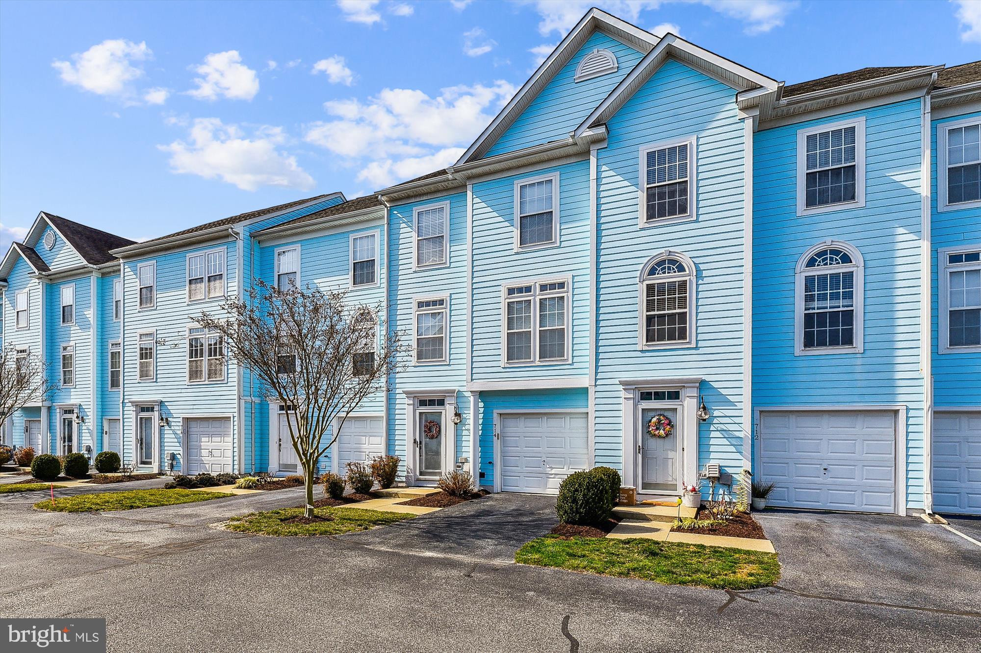 39684 SUNRISE COURT 714
