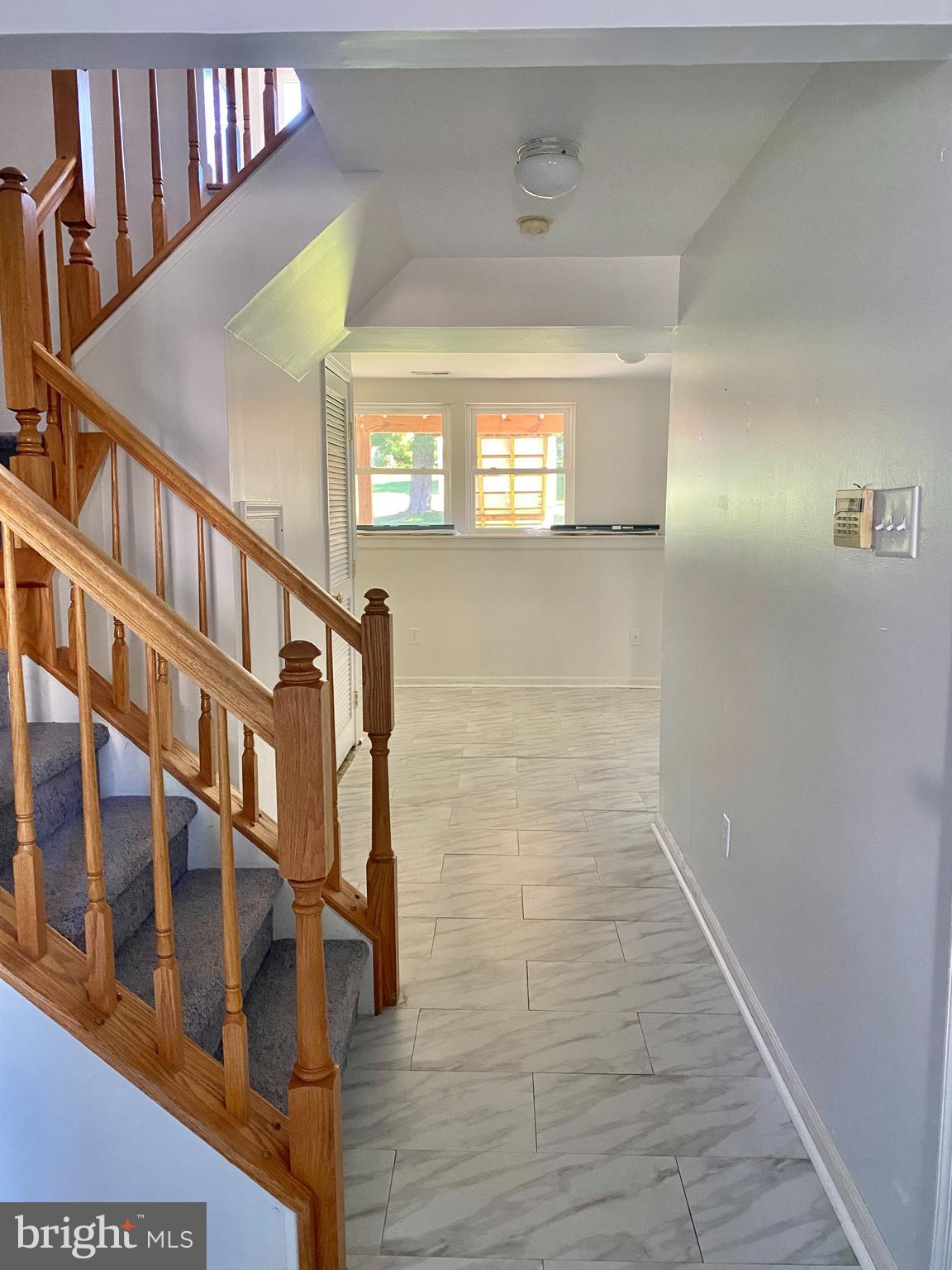 LIMESTONE HILLS WEST - Residential Lease