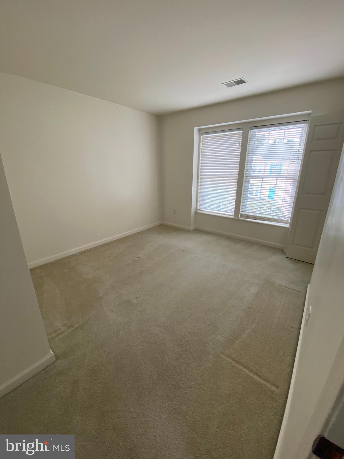 LIMESTONE HILLS WEST - Residential Lease