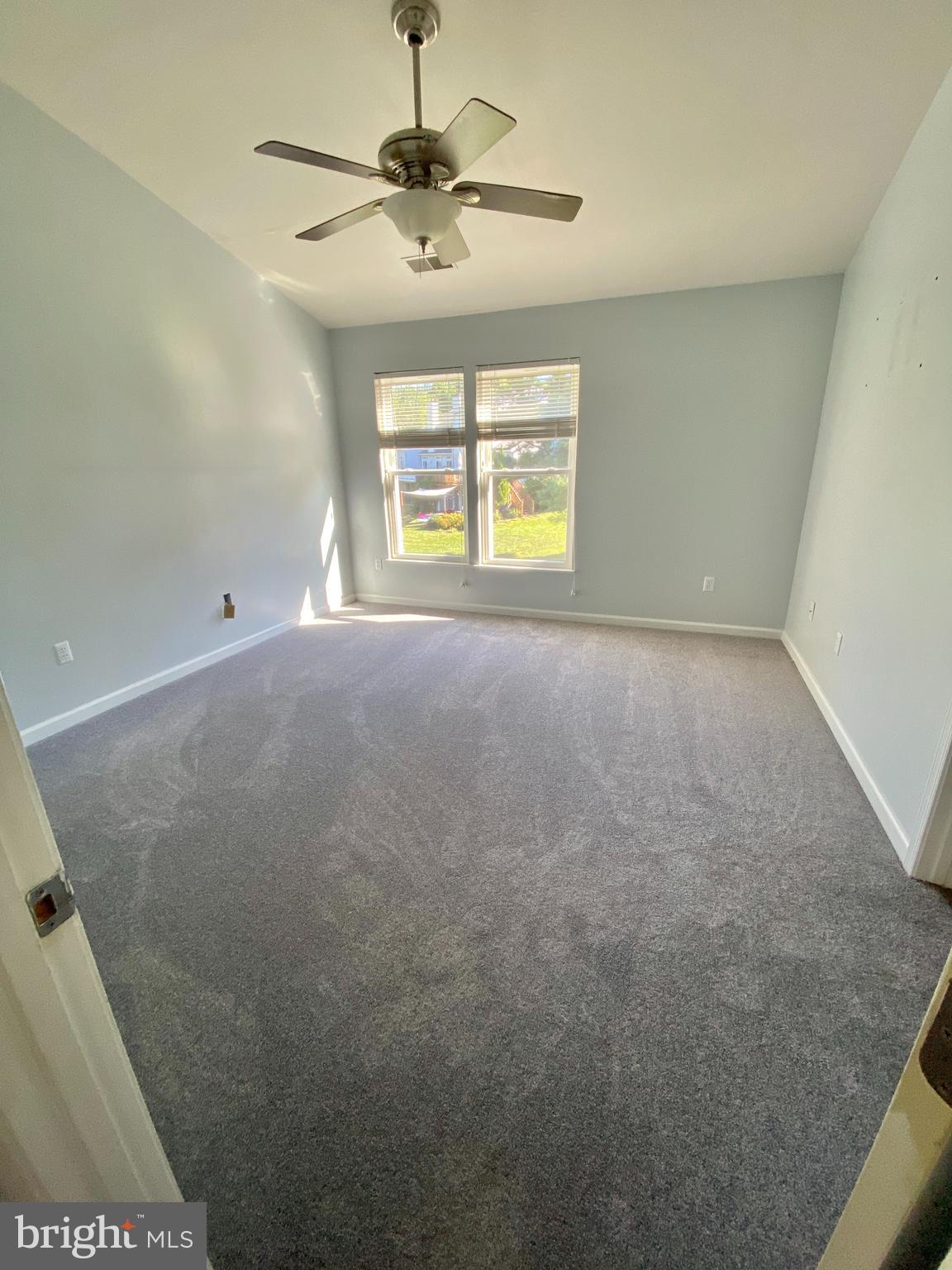 LIMESTONE HILLS WEST - Residential Lease