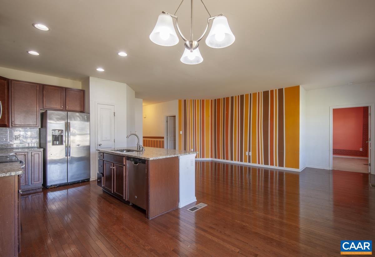 CONISTON MANOR - Residential