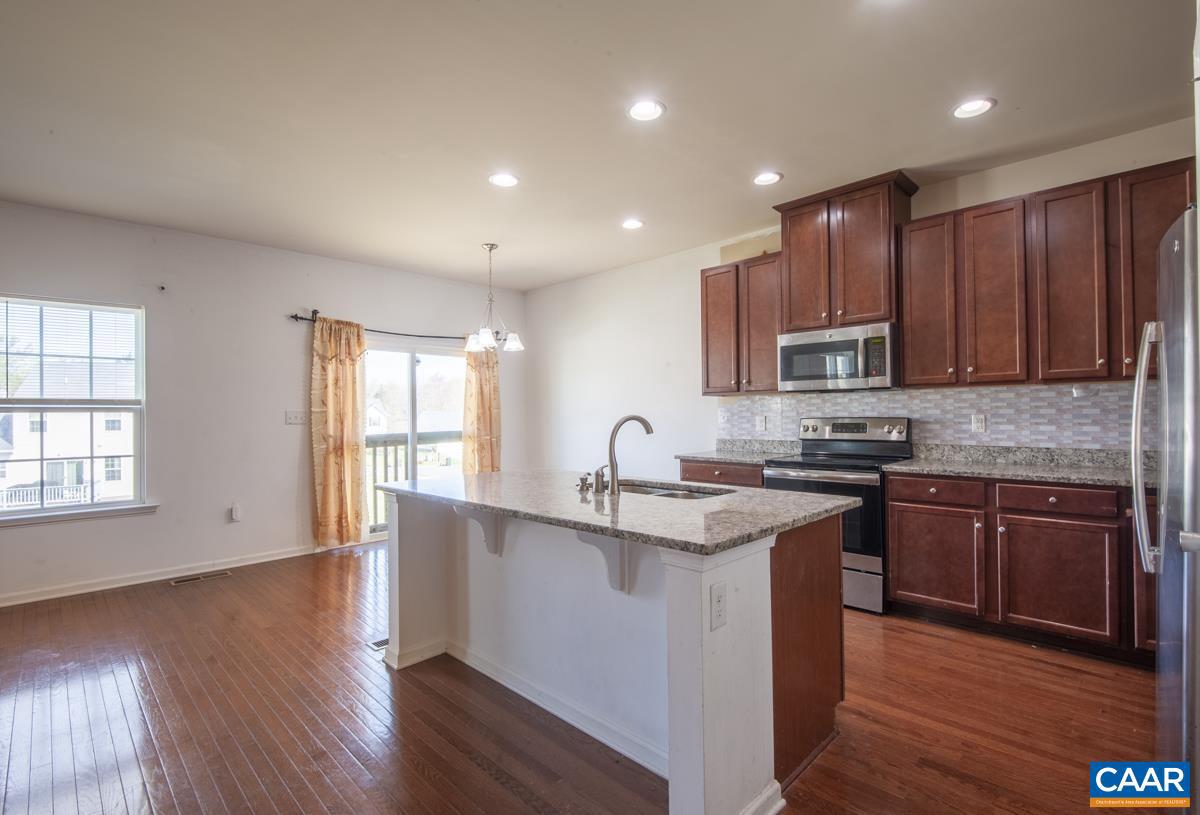 CONISTON MANOR - Residential