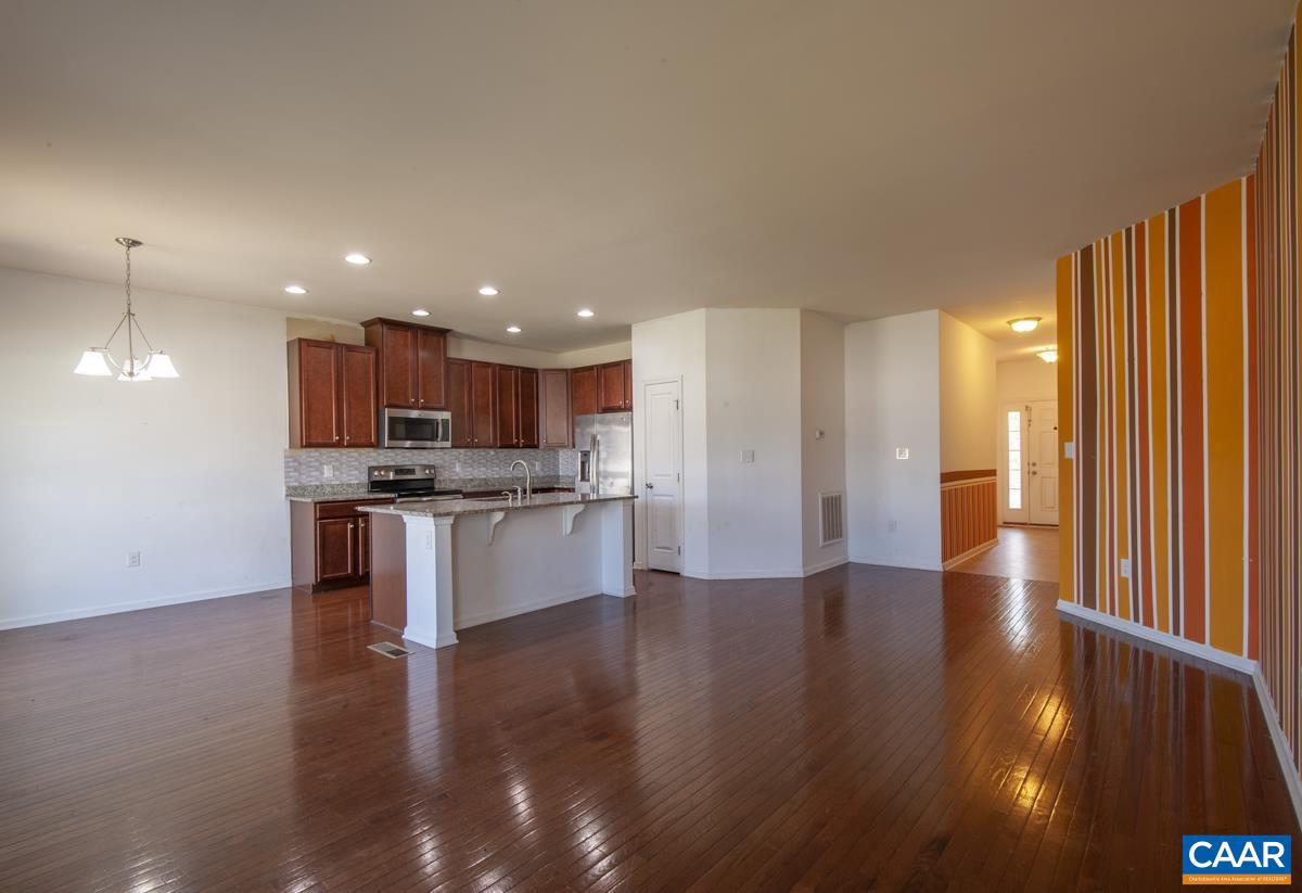 CONISTON MANOR - Residential