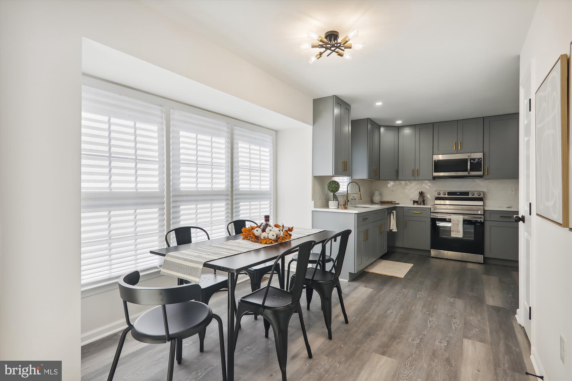 NORTHLAKE- PLAT 7 - Residential