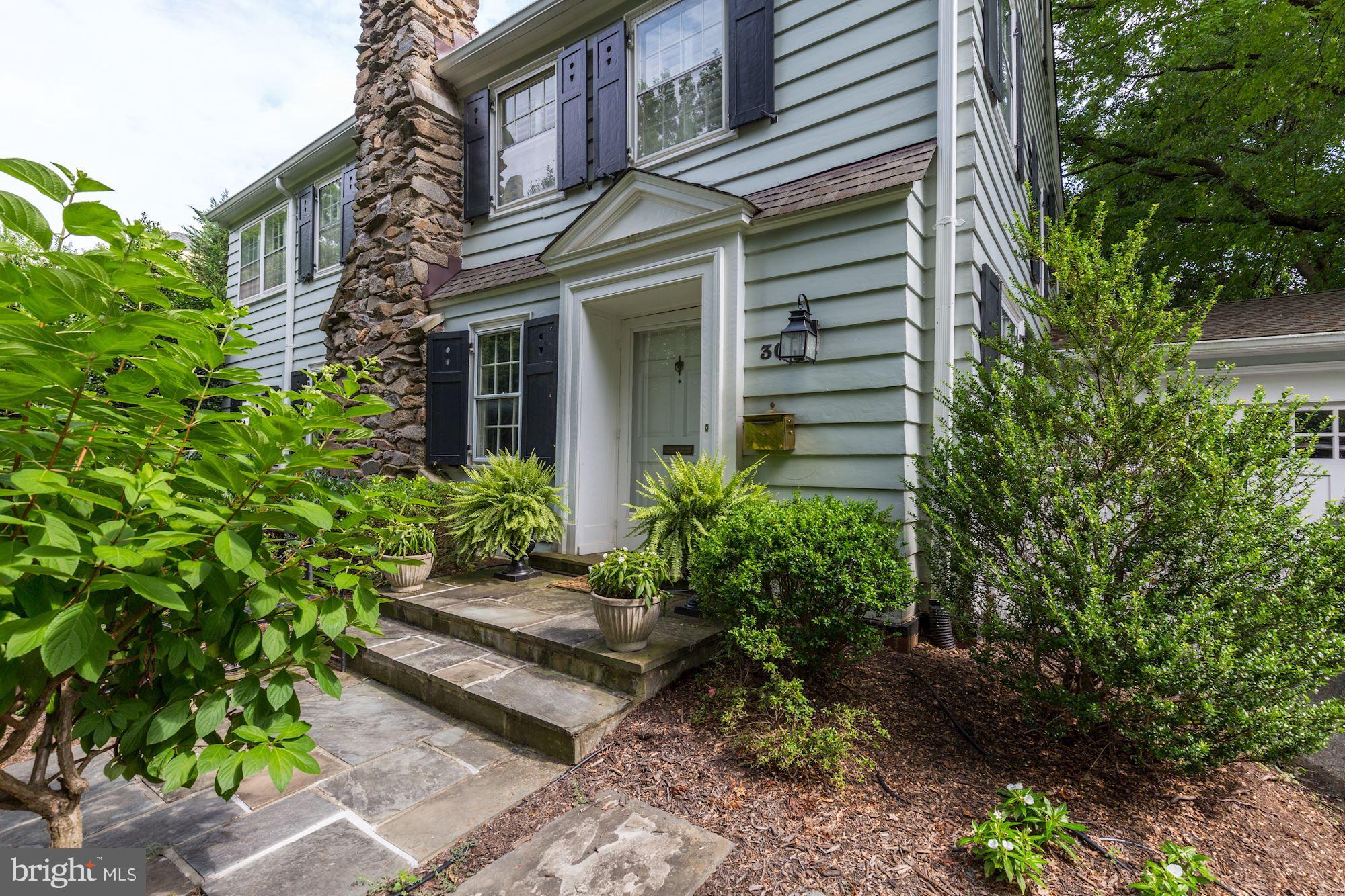 CHEVY CHASE - Residential