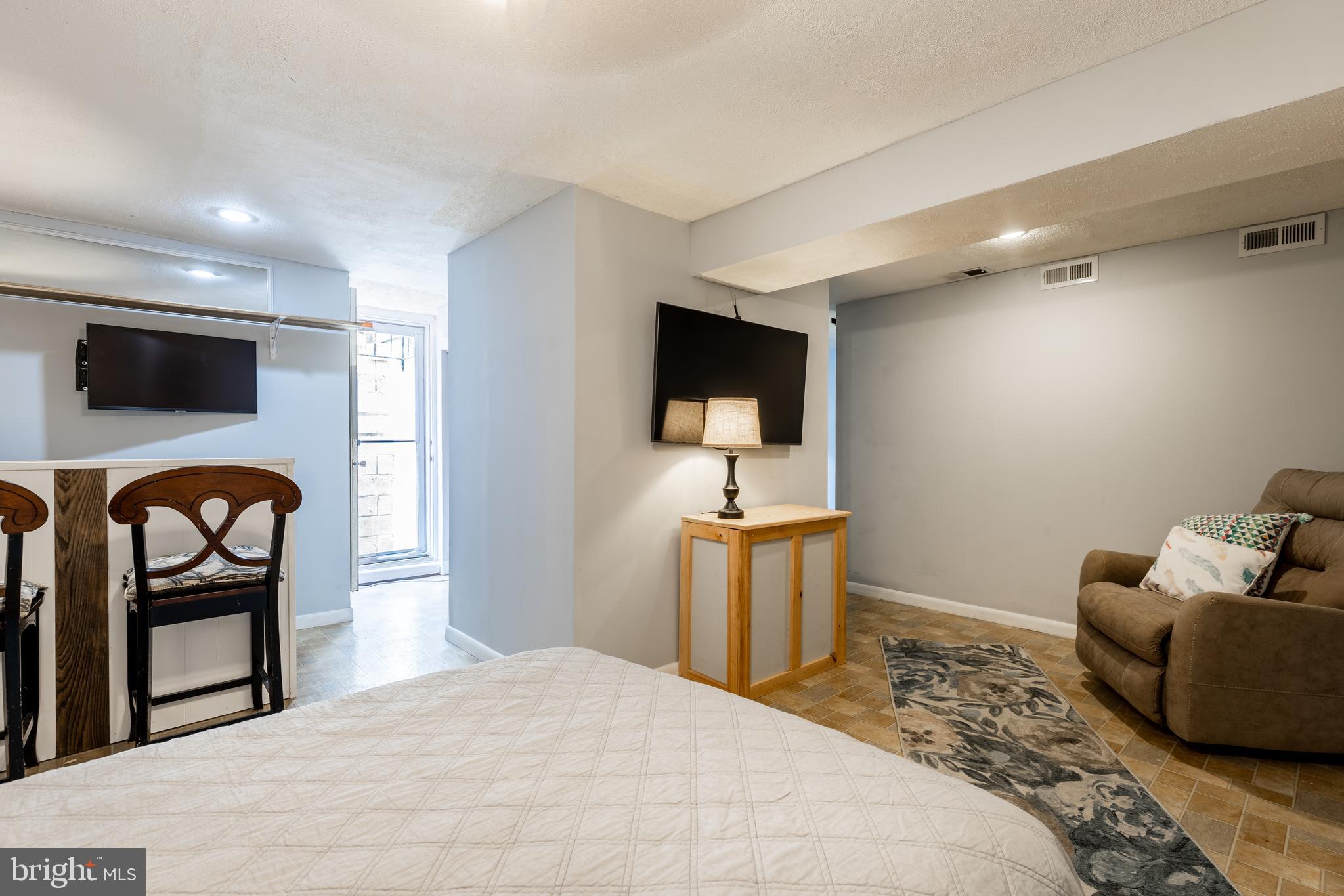 MAGOTHY ESTATES - Residential